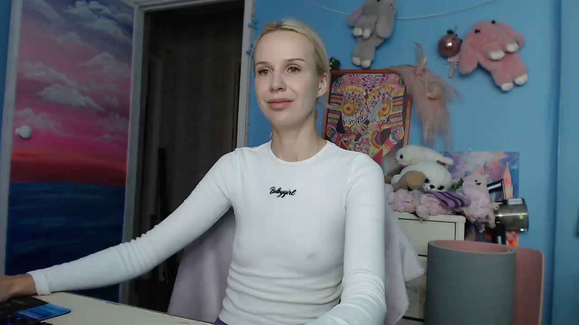 Gallery image thumbnail from Malina_kitty's myfreecams stream on, 03/10/2025, 03:57 image 11 of 20