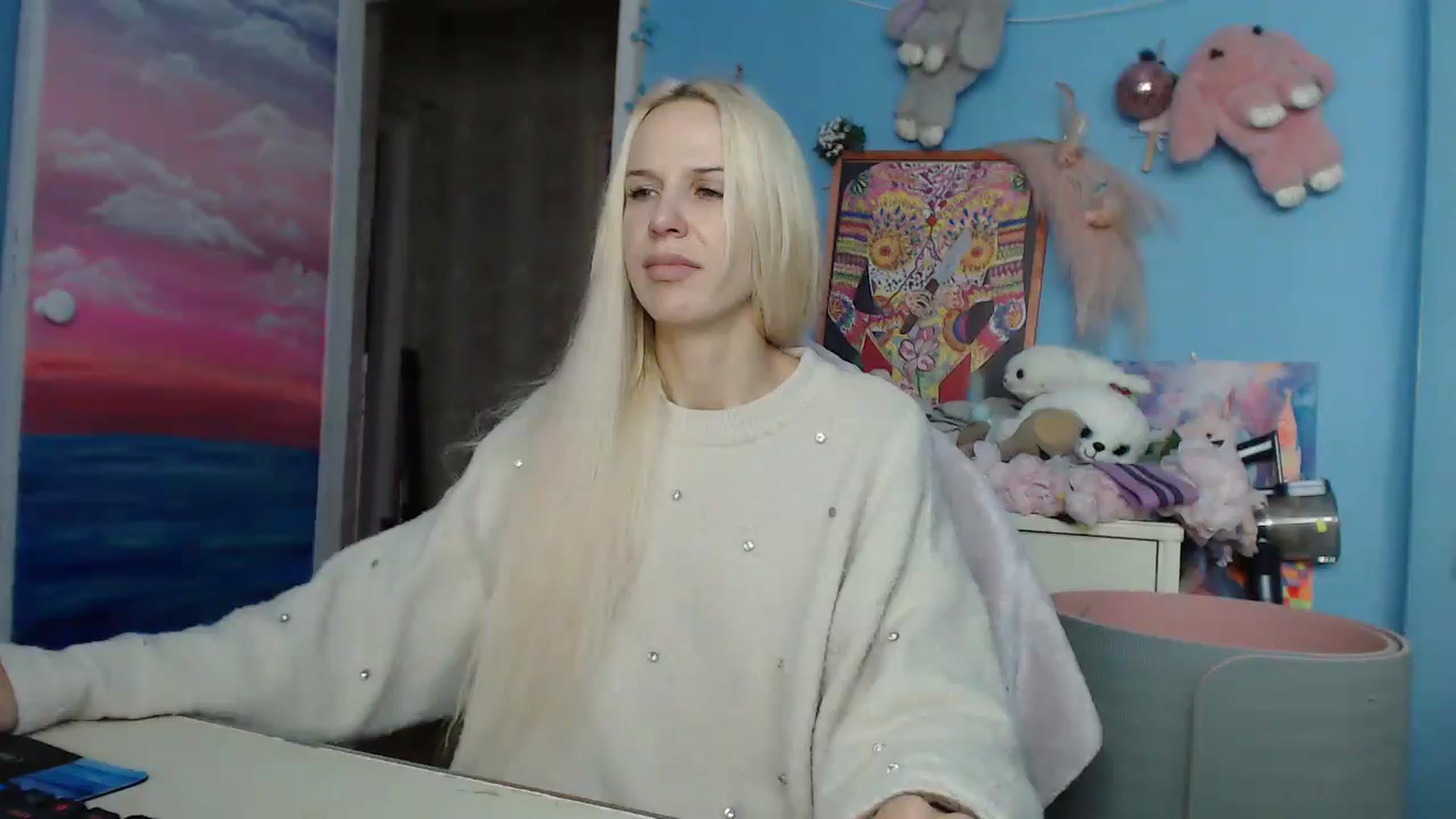 Gallery image thumbnail from Malina_kitty's myfreecams stream on, 03/12/2025, 04:17 image 12 of 20