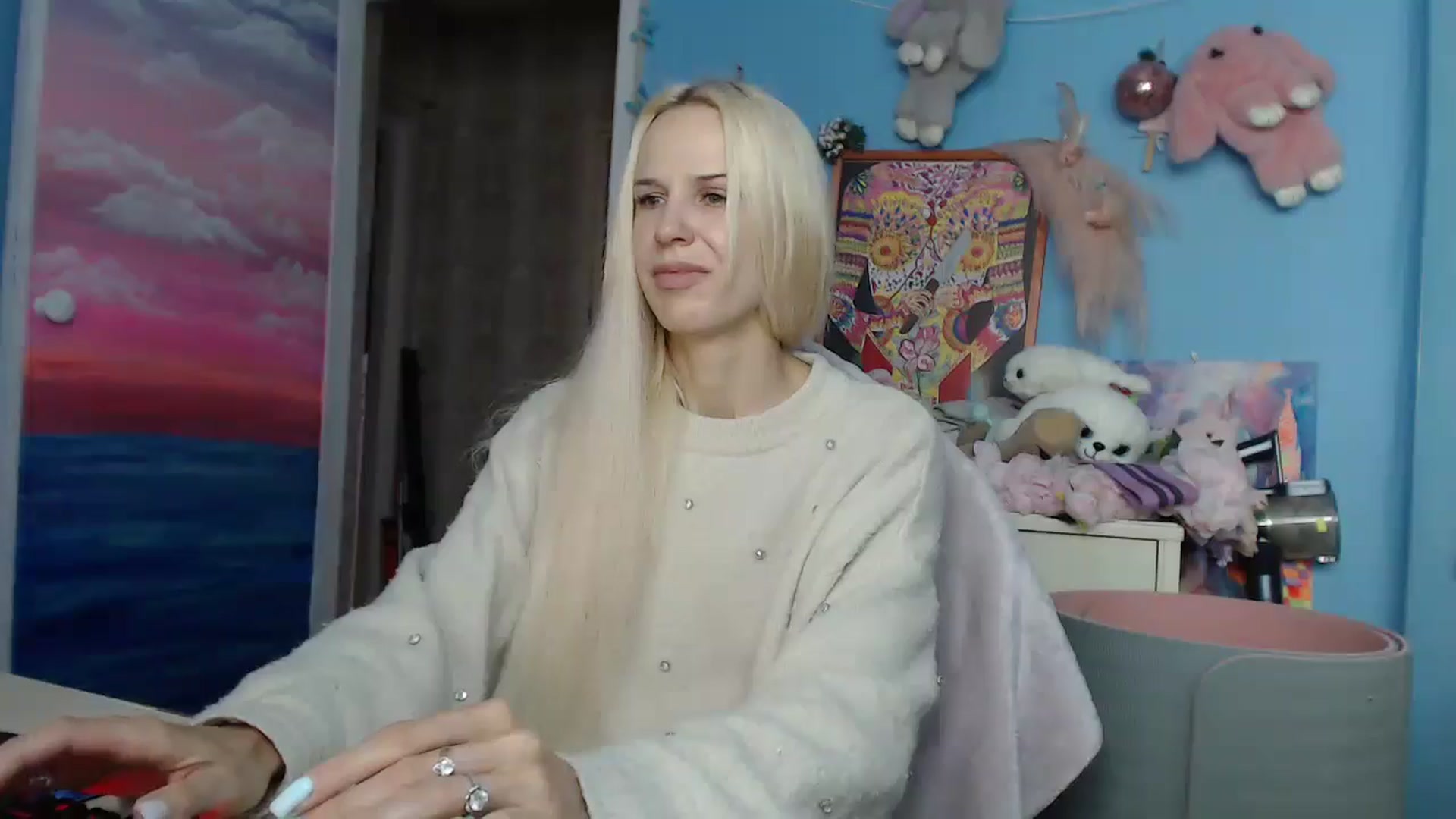 Gallery image thumbnail from Malina_kitty's myfreecams stream on, 03/12/2025, 04:17 image 13 of 20