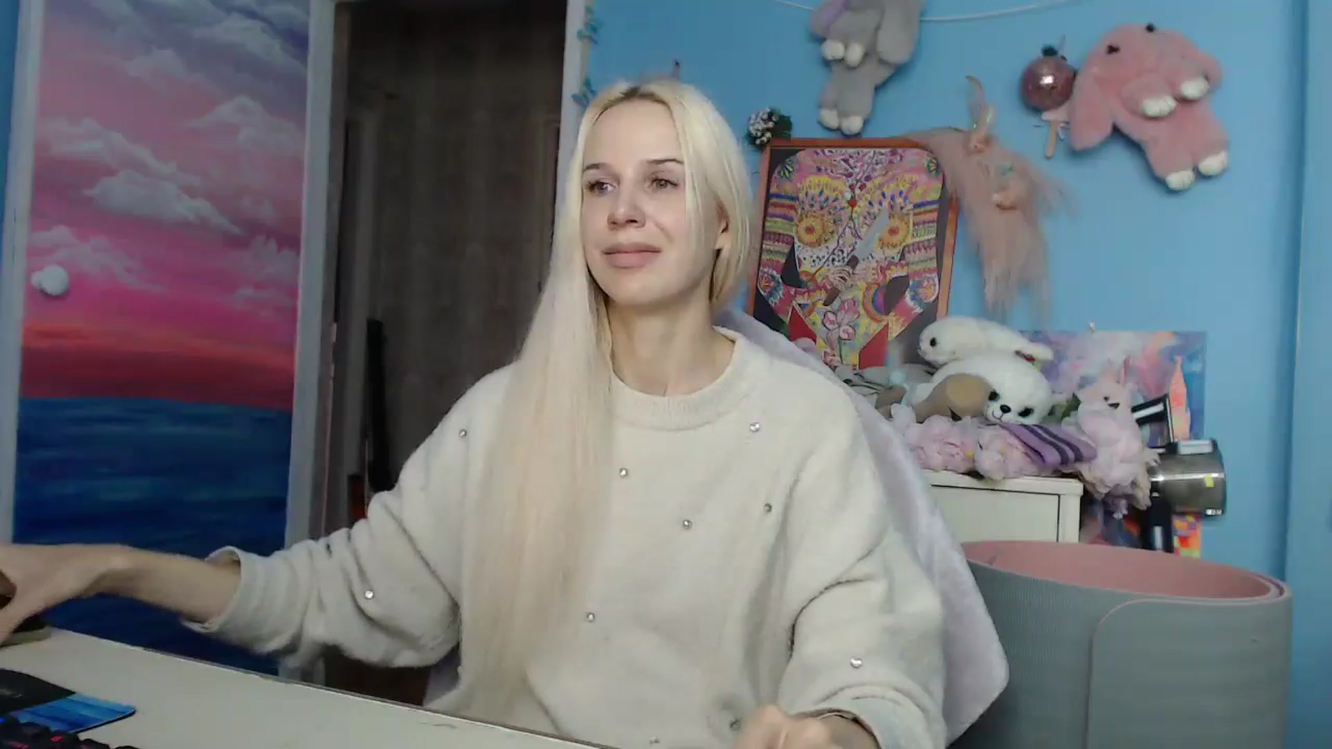 Gallery image thumbnail from Malina_kitty's myfreecams stream on, 03/12/2025, 04:17 image 8 of 20
