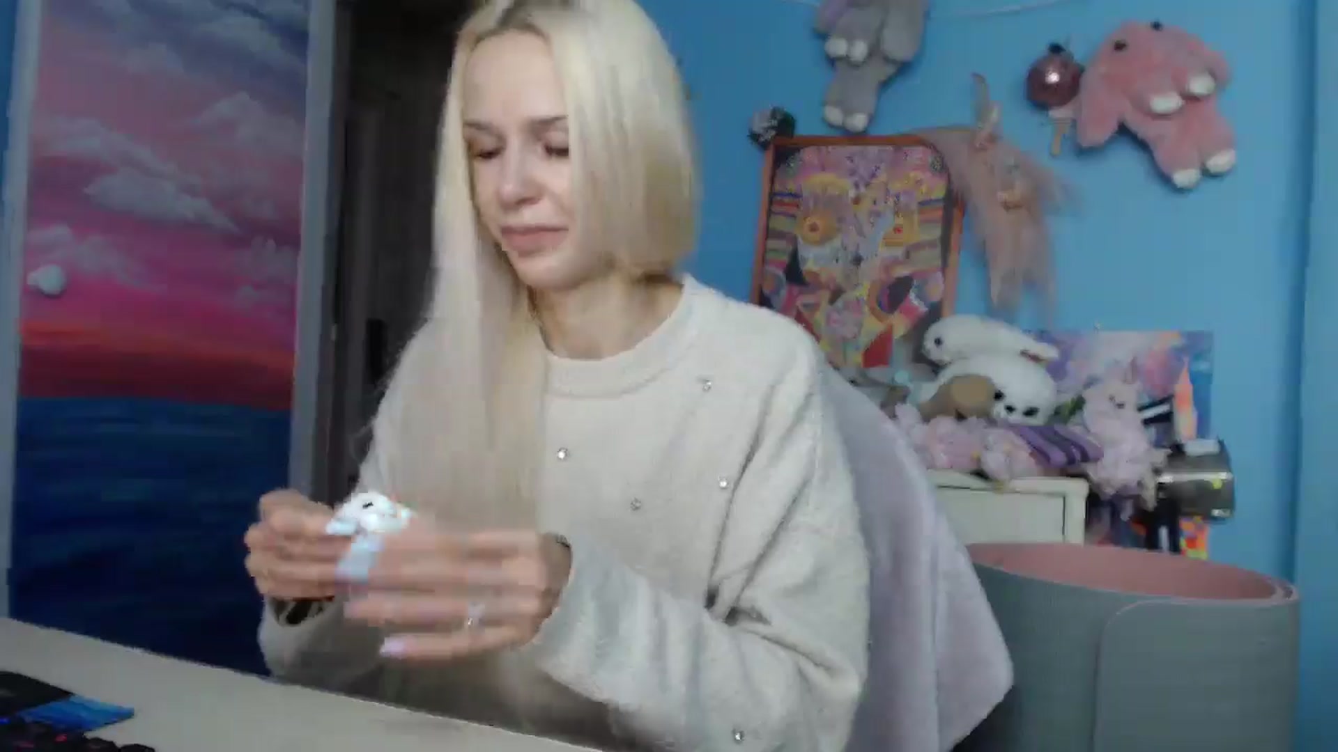 Gallery image thumbnail from Malina_kitty's myfreecams stream on, 03/12/2025, 04:17 image 16 of 20