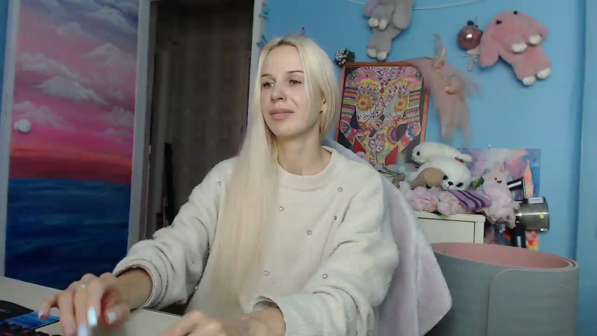 Gallery image thumbnail from Malina_kitty's myfreecams stream on, 03/12/2025, 04:17 image 7 of 20