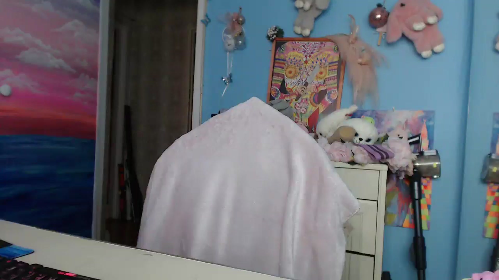 Gallery image thumbnail from Malina_kitty's myfreecams stream on, 03/14/2025, 04:56 image 17 of 20
