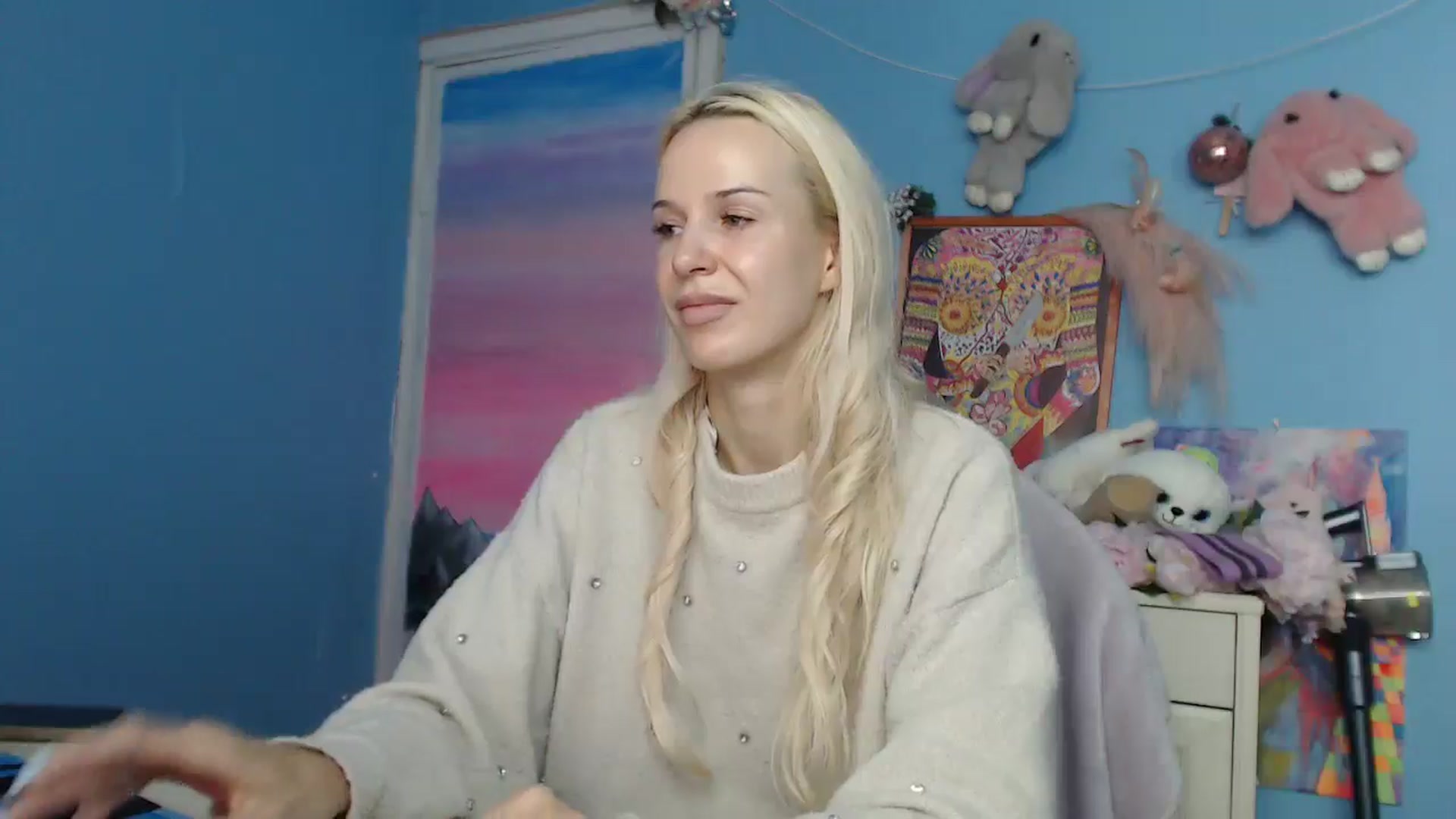 Gallery image thumbnail from Malina_kitty's myfreecams stream on, 03/14/2025, 05:45 image 4 of 20