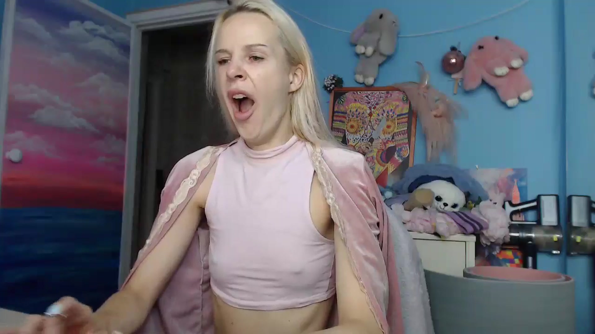 Gallery image thumbnail from Malina_kitty's myfreecams stream on, 03/20/2025, 04:06 image 6 of 20