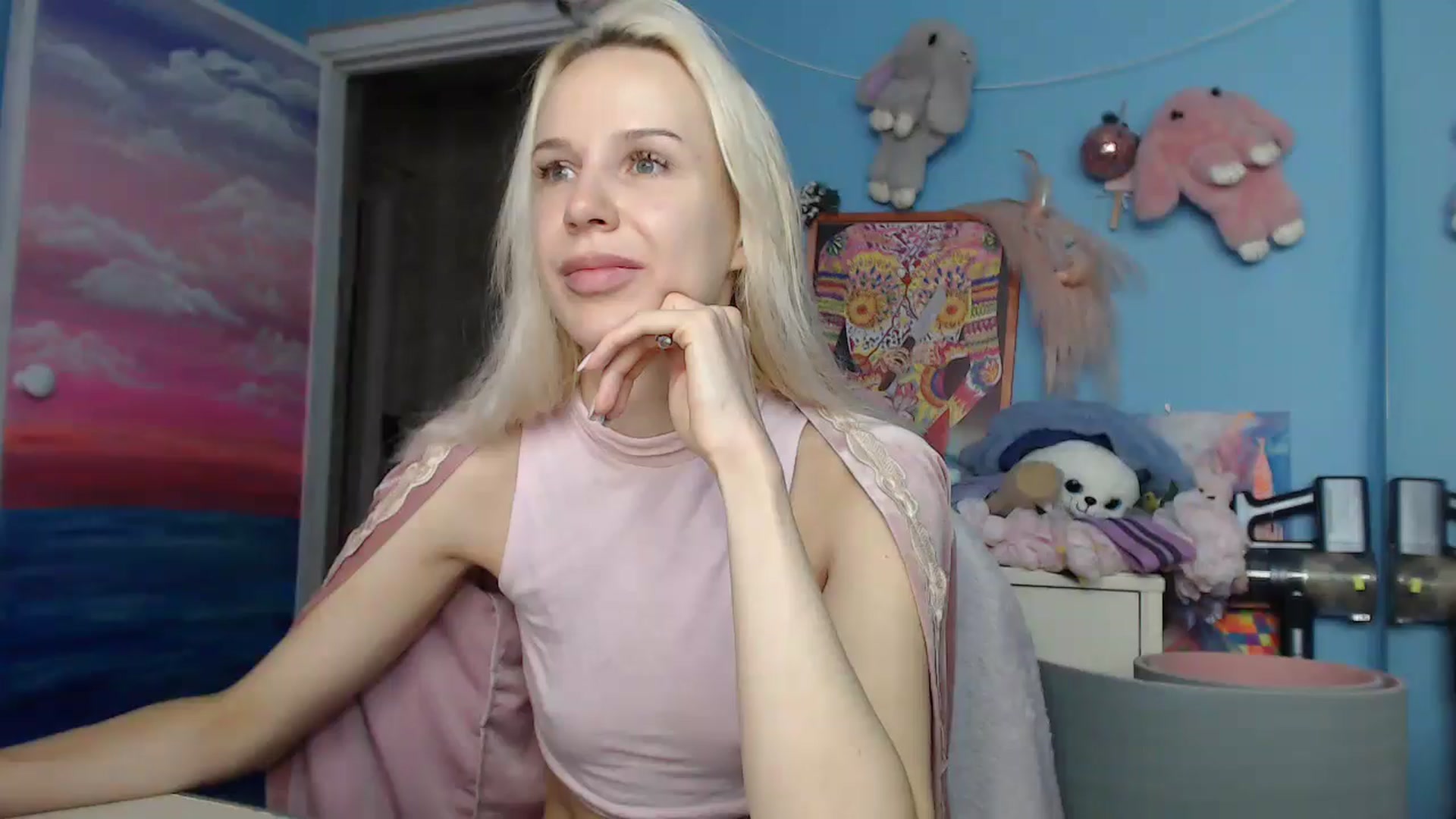 Gallery image thumbnail from Malina_kitty's myfreecams stream on, 03/20/2025, 04:06 image 16 of 20