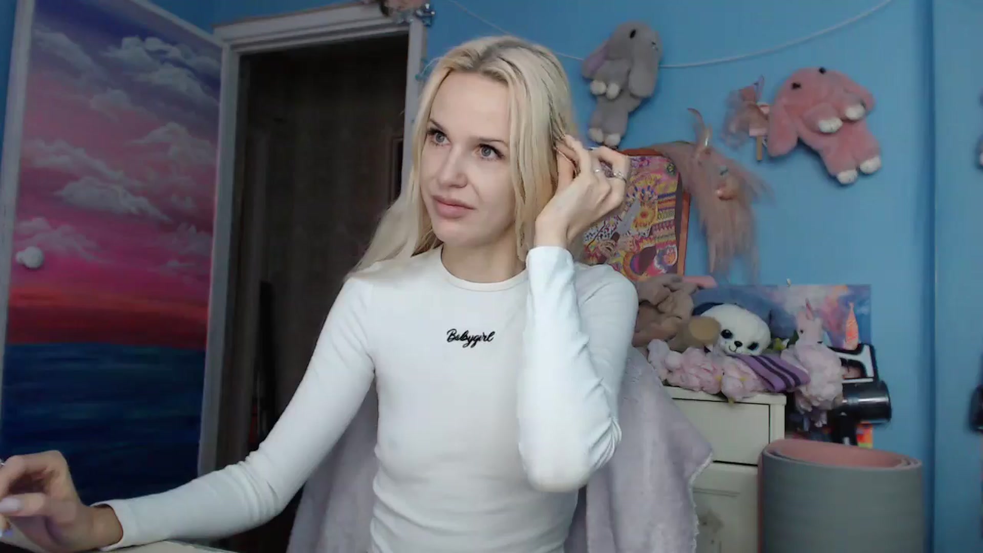 Gallery image thumbnail from Malina_kitty's myfreecams stream on, 03/24/2025, 03:58 image 6 of 20