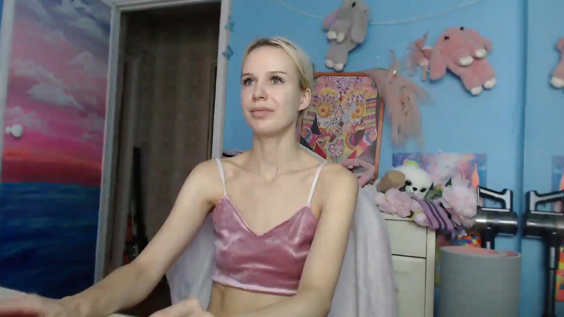 Gallery image thumbnail from Malina_kitty's myfreecams stream on, 03/31/2025, 04:50 image 9 of 20