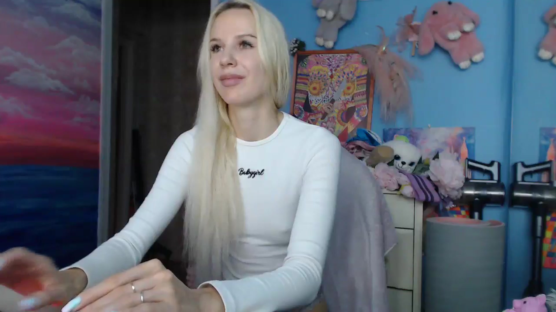 Gallery image thumbnail from Malina_kitty's myfreecams stream on, 04/02/2025, 05:08 image 7 of 20