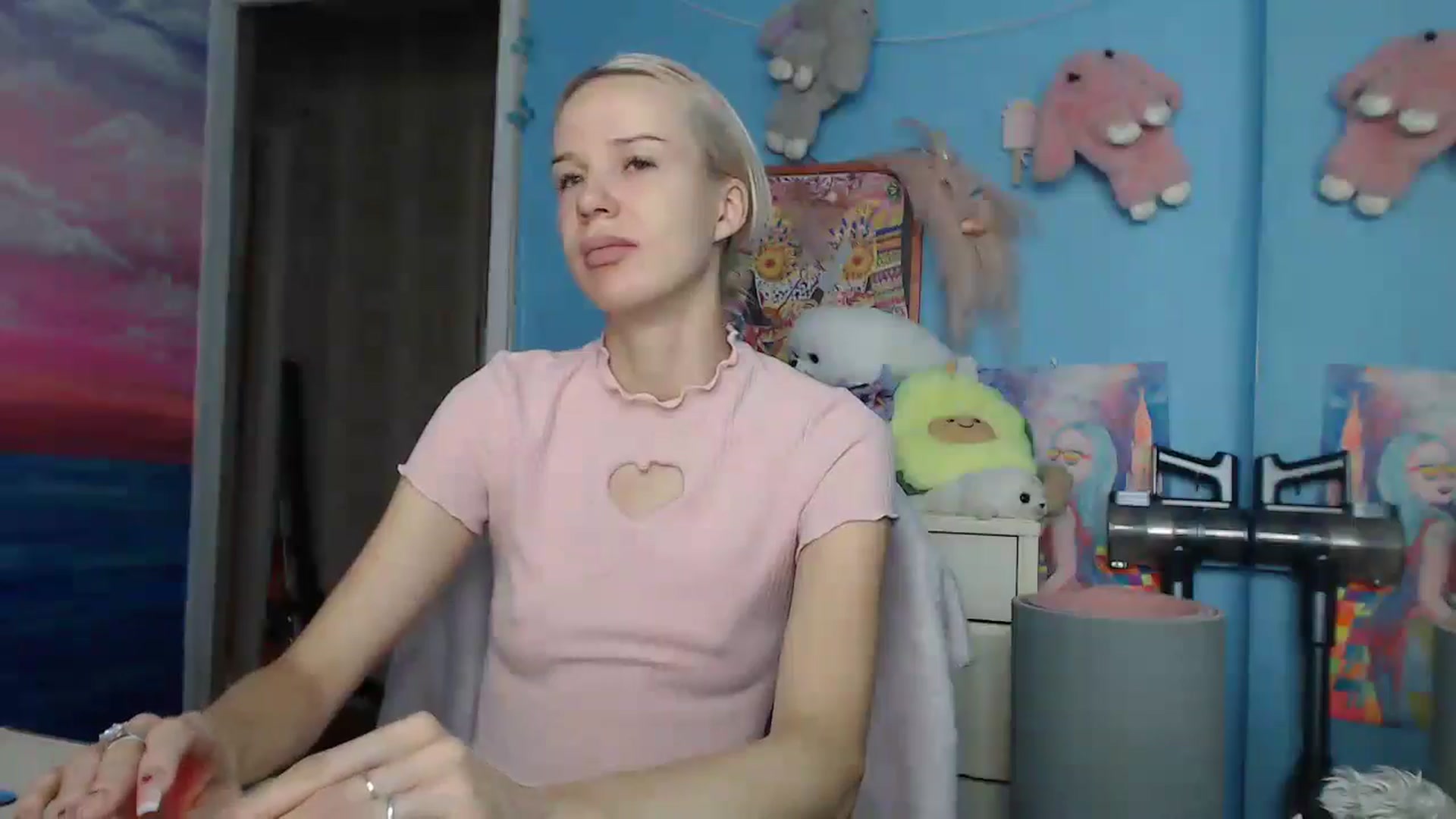 Gallery image thumbnail from Malina_kitty's myfreecams stream on, 05/05/2025, 04:38 image 4 of 20