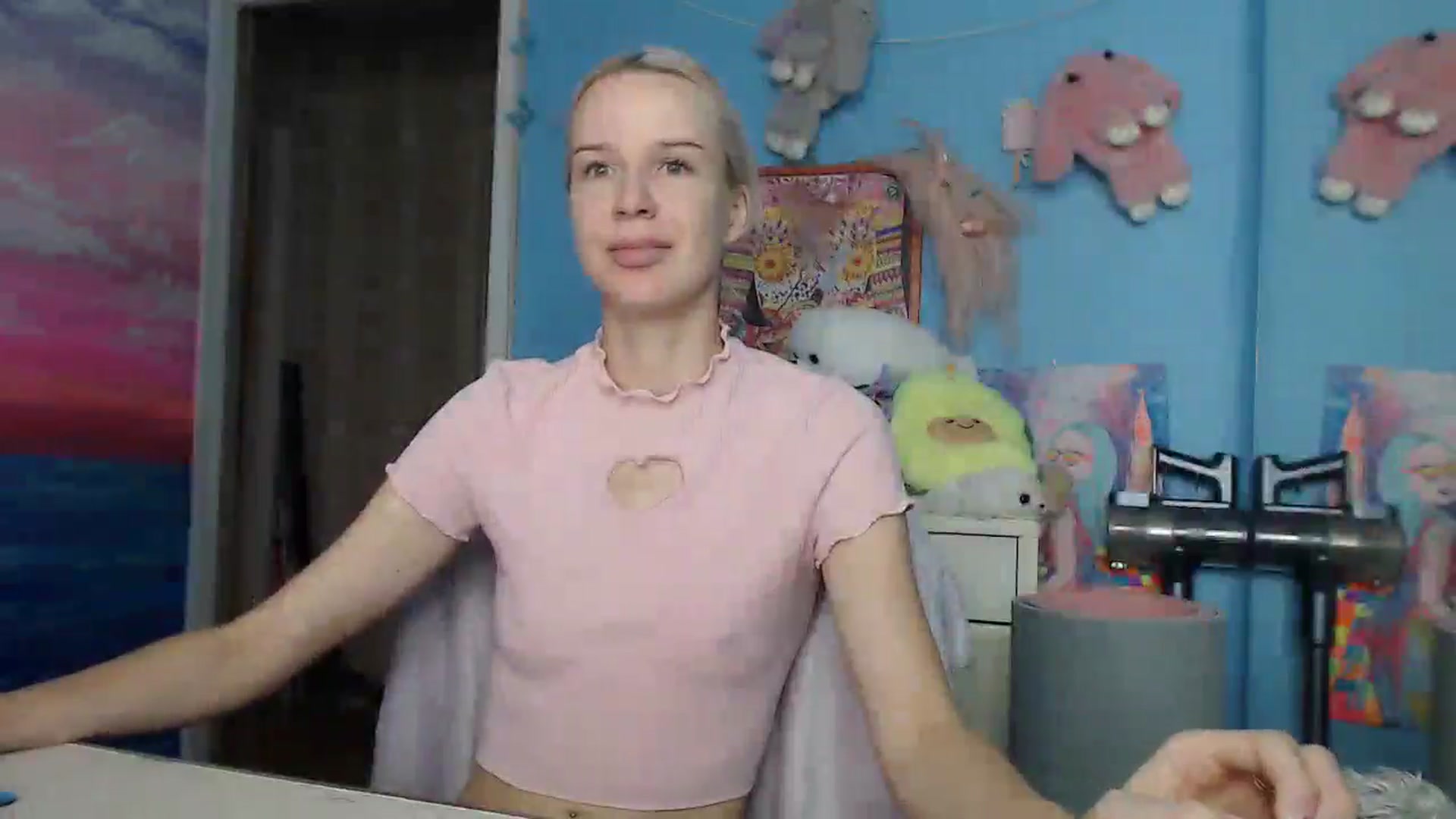 Gallery image thumbnail from Malina_kitty's myfreecams stream on, 05/05/2025, 04:38 image 2 of 20