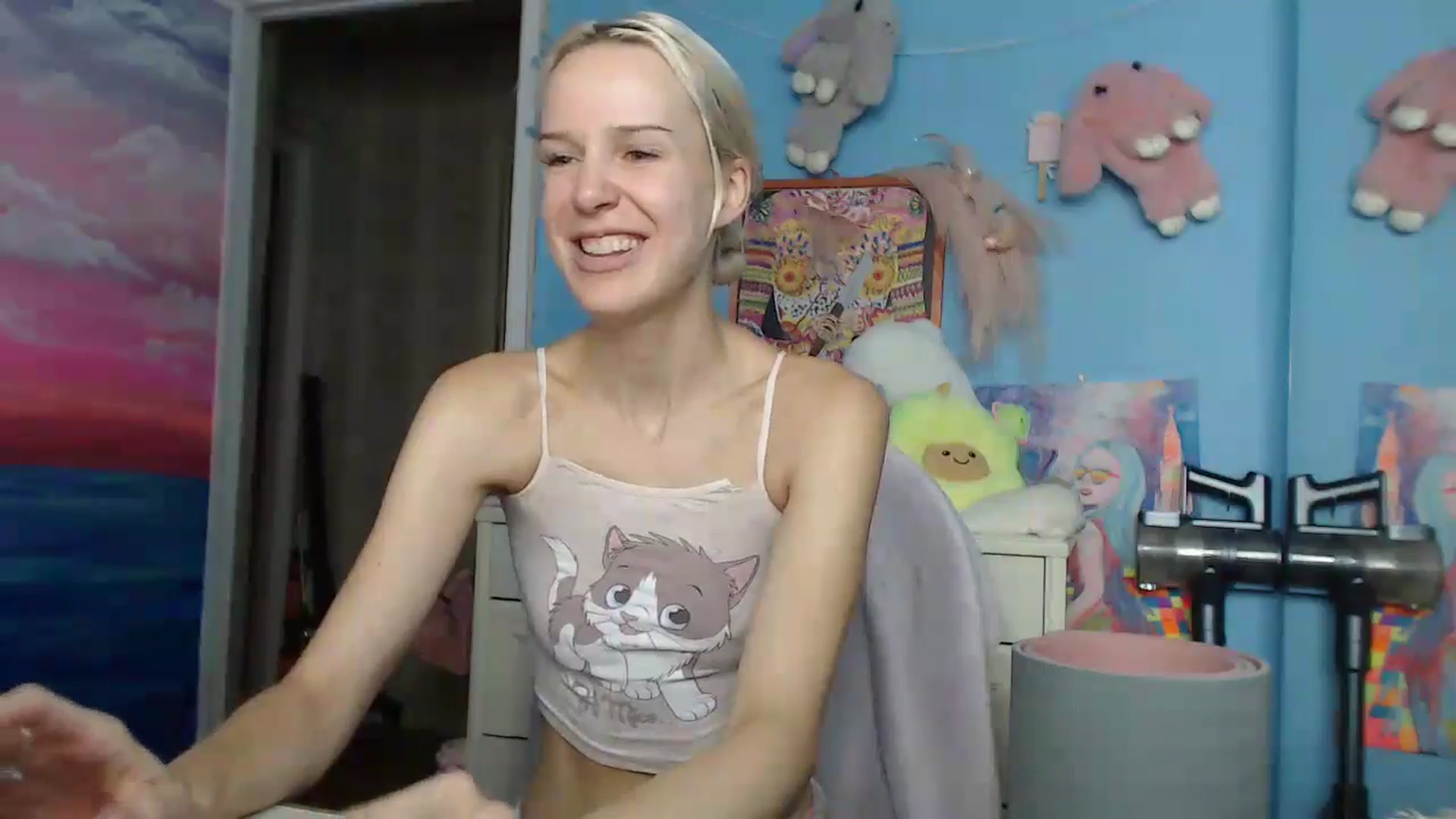 Gallery image thumbnail from Malina_kitty's myfreecams stream on, 05/08/2025, 06:05 image 5 of 20