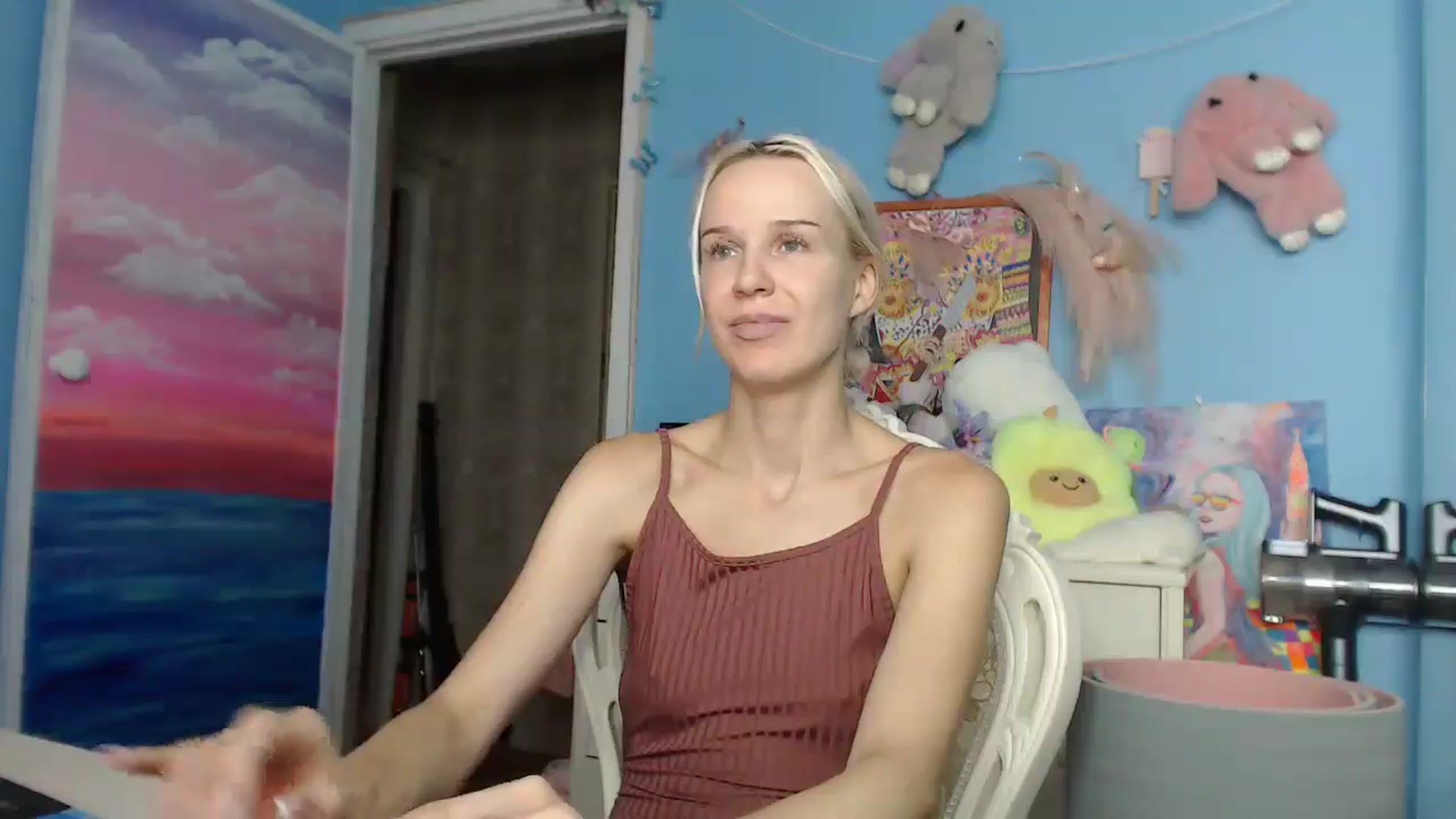 Gallery image thumbnail from Malina_kitty's myfreecams stream on, 05/08/2025, 06:05 image 20 of 20