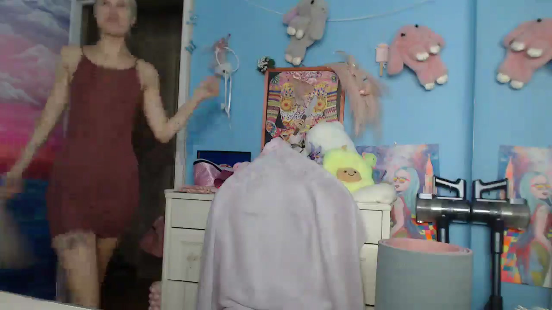Gallery image thumbnail from Malina_kitty's myfreecams stream on, 05/08/2025, 06:05 image 10 of 20