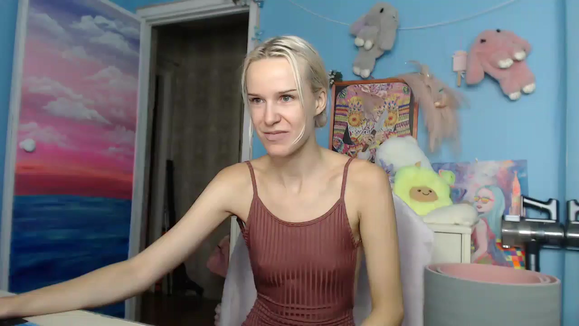 Gallery image thumbnail from Malina_kitty's myfreecams stream on, 05/08/2025, 06:05 image 17 of 20