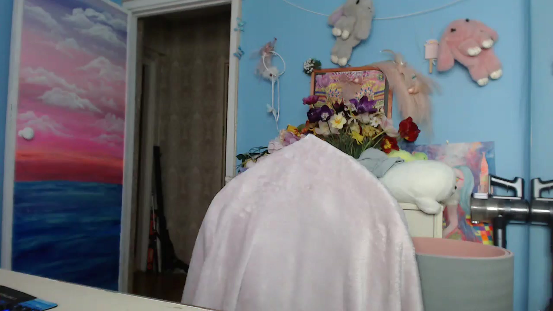 Gallery image thumbnail from Malina_kitty's myfreecams stream on, 05/12/2025, 05:38 image 14 of 20