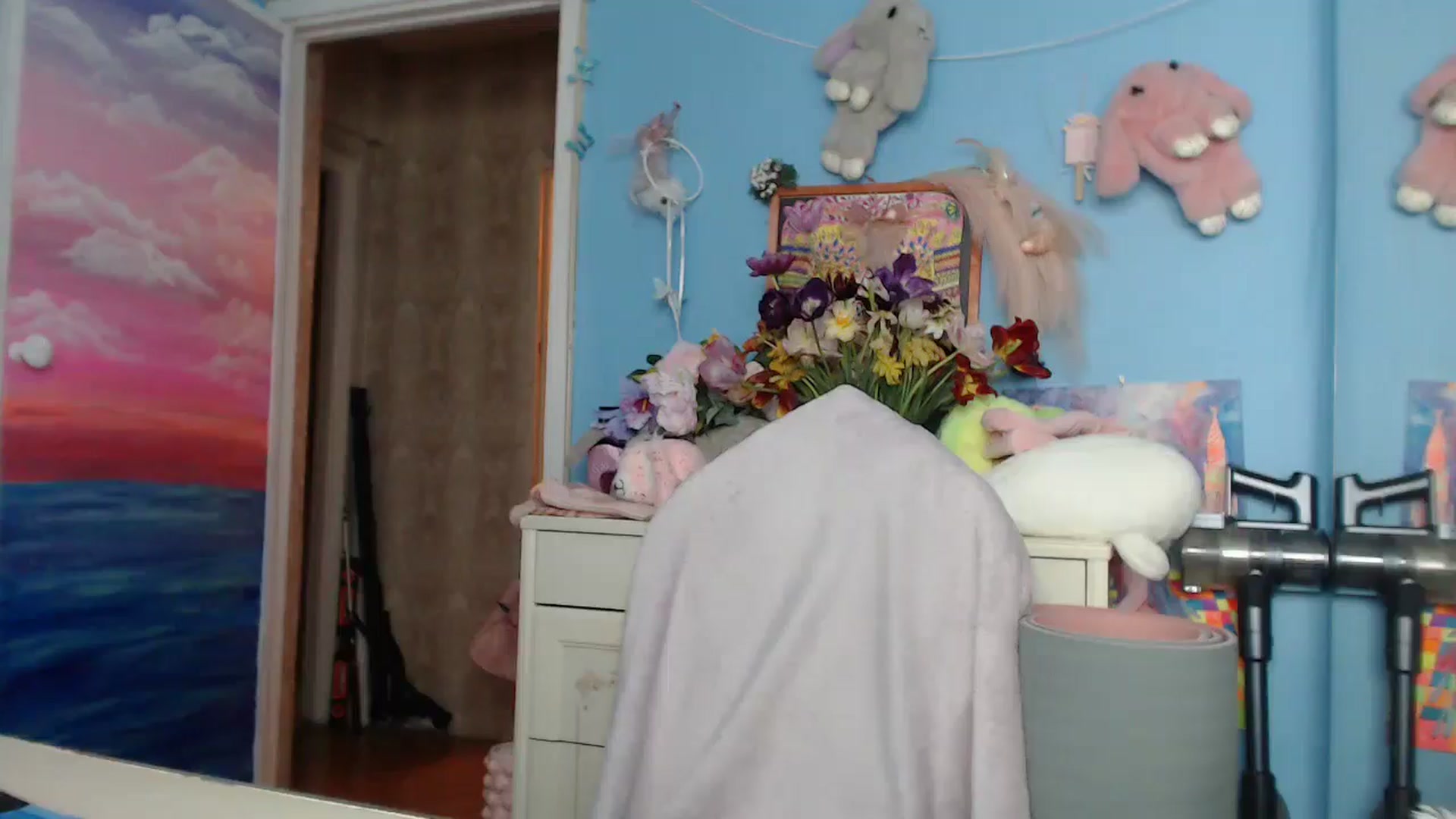 Gallery image thumbnail from Malina_kitty's myfreecams stream on, 05/13/2025, 05:17 image 20 of 20