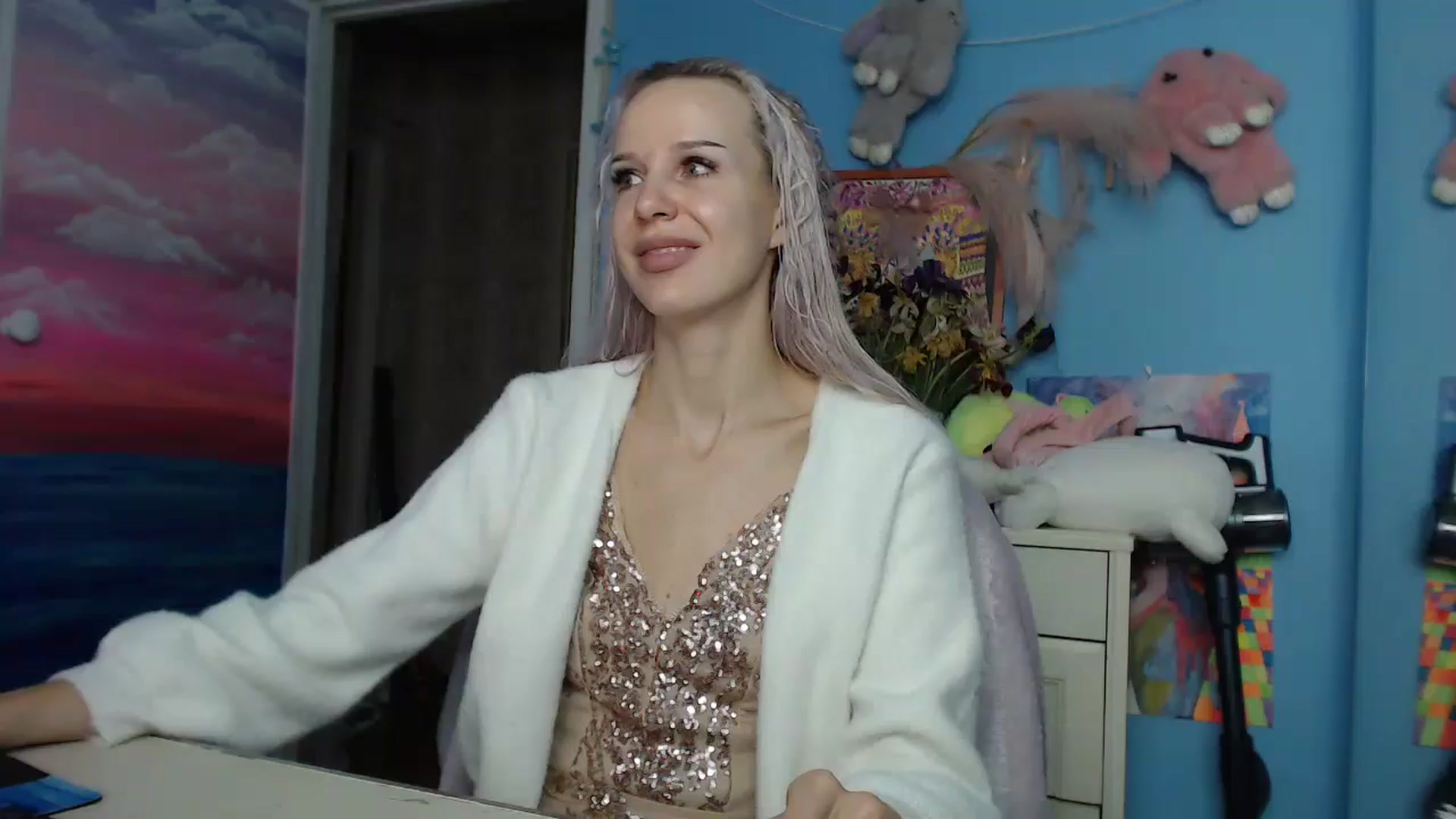Gallery image thumbnail from Malina_kitty's myfreecams stream on, 05/15/2025, 05:24 image 15 of 20