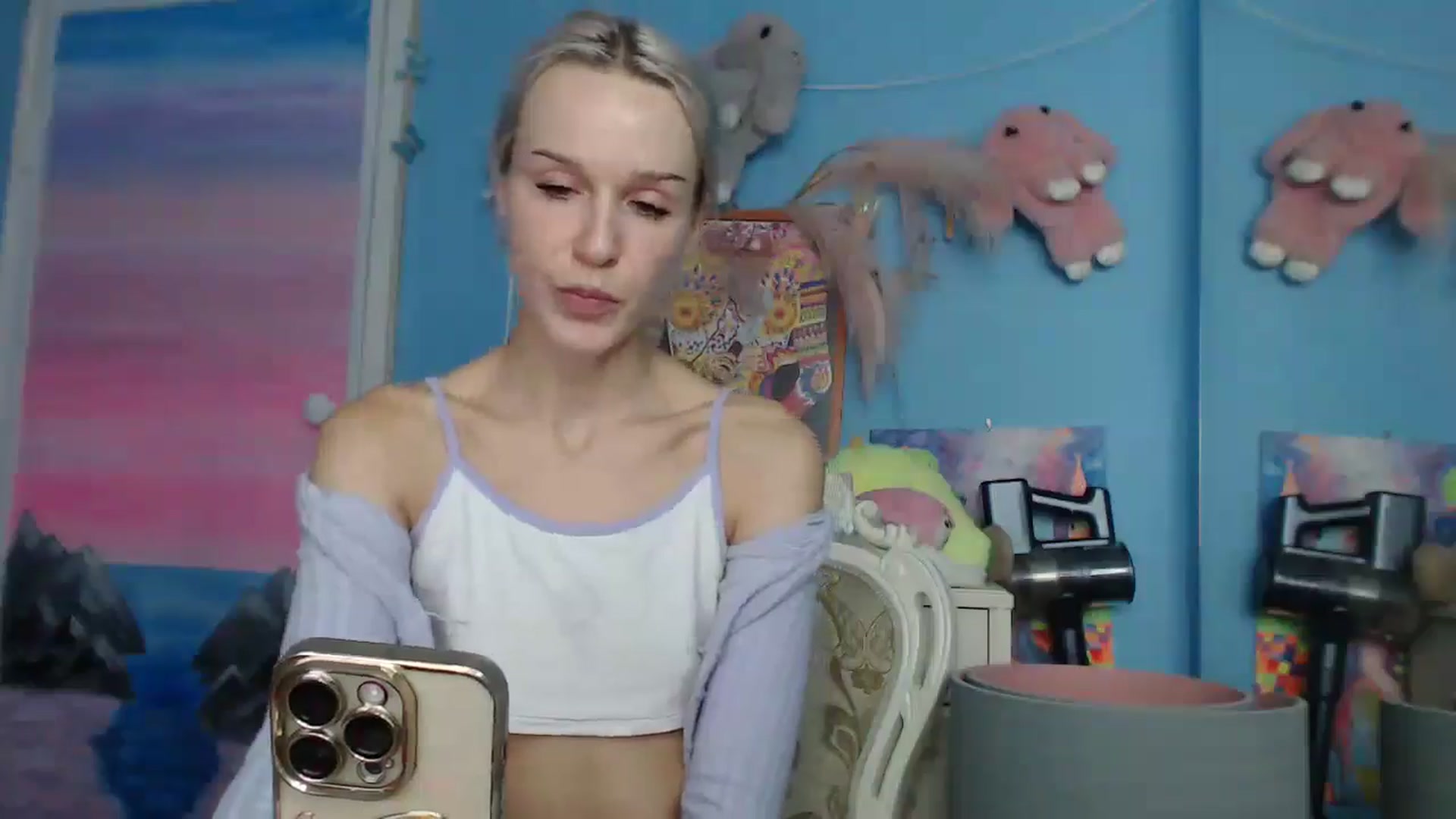 Gallery image thumbnail from Malina_kitty's myfreecams stream on, 05/17/2025, 06:08 image 15 of 20