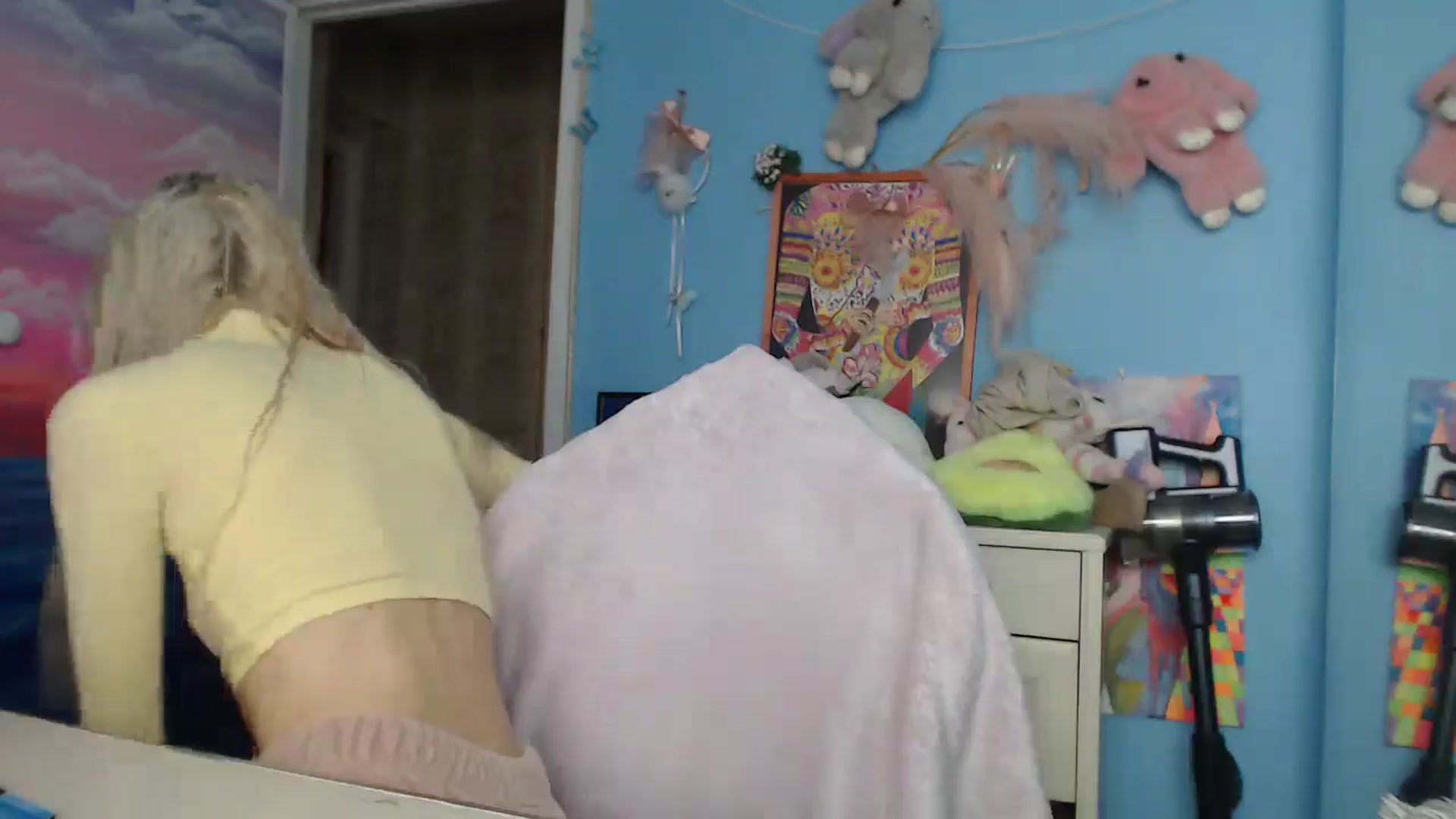 Gallery image thumbnail from Malina_kitty's myfreecams stream on, 05/26/2025, 04:53 image 5 of 20