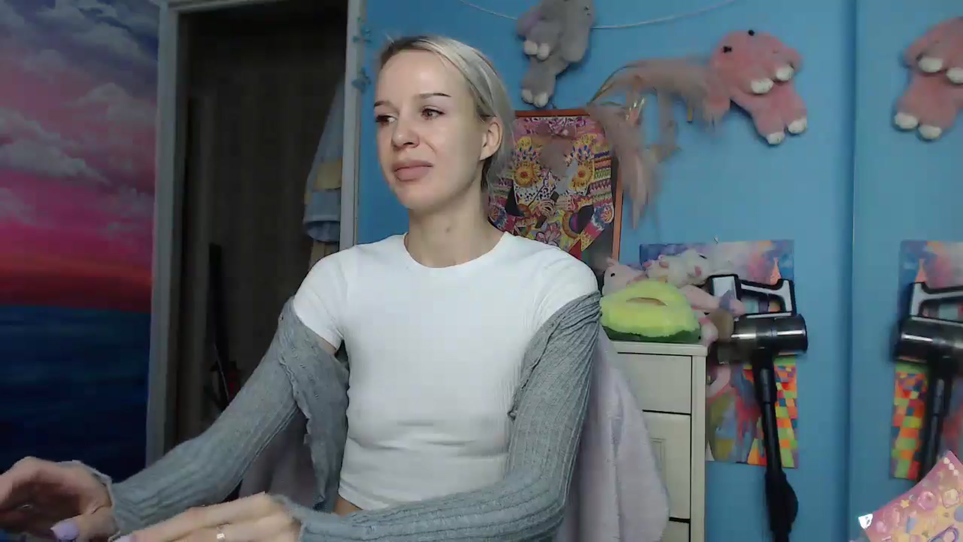 Gallery image thumbnail from Malina_kitty's myfreecams stream on, 05/27/2025, 04:55 image 5 of 20