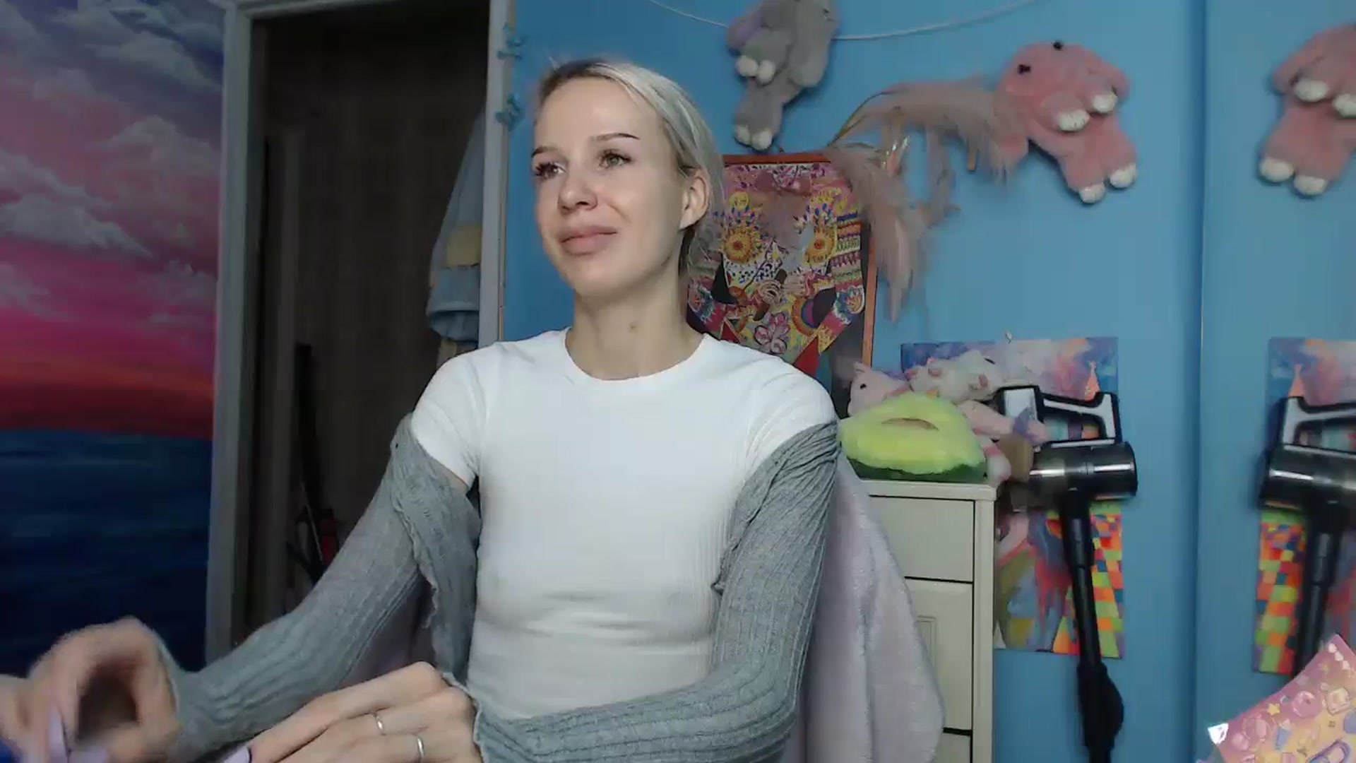 Gallery image thumbnail from Malina_kitty's myfreecams stream on, 05/27/2025, 04:55 image 14 of 20