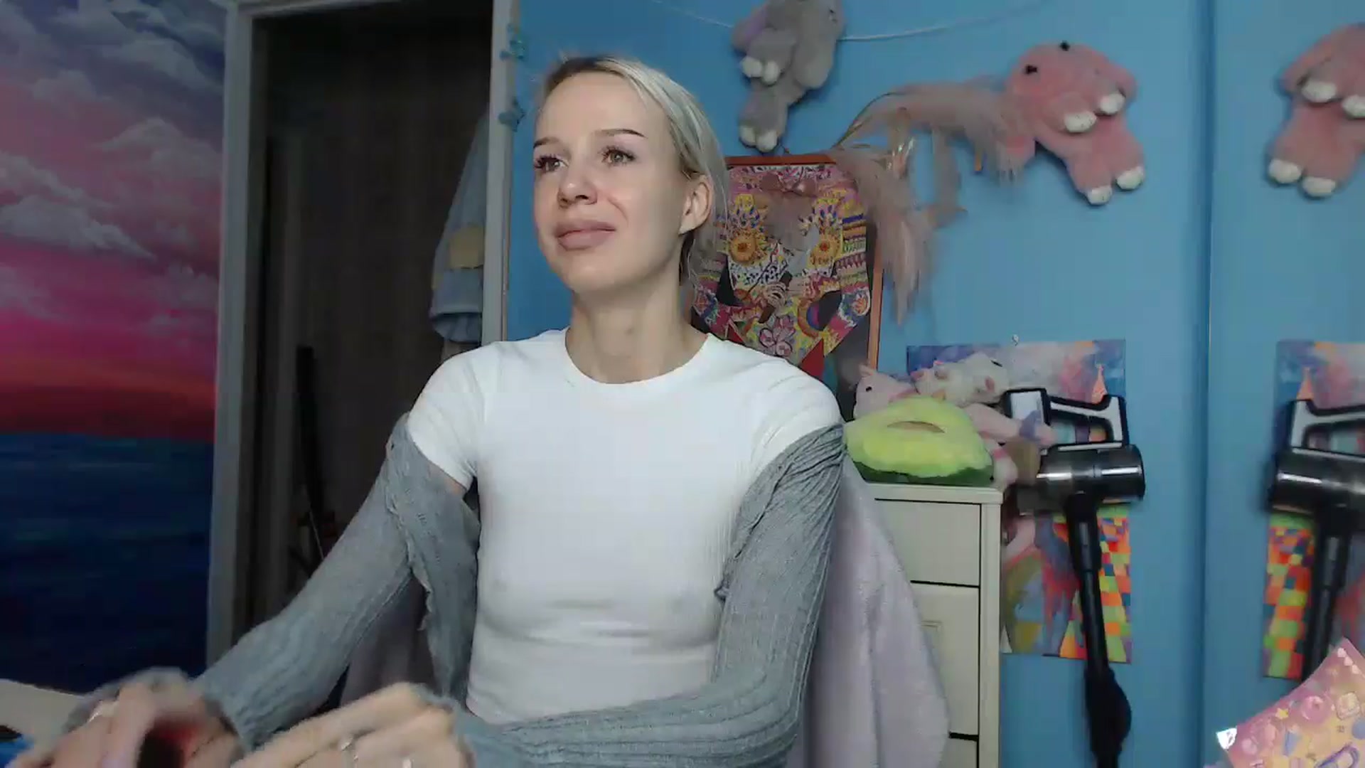 Gallery image thumbnail from Malina_kitty's myfreecams stream on, 05/27/2025, 04:55 image 9 of 20