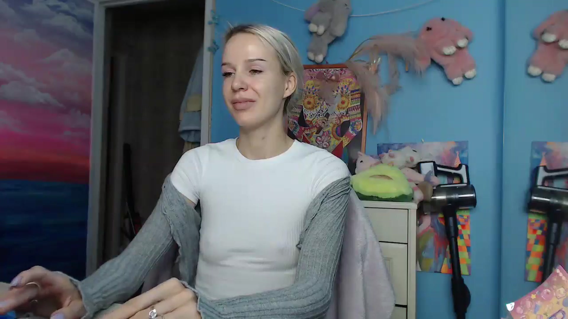 Gallery image thumbnail from Malina_kitty's myfreecams stream on, 05/27/2025, 04:55 image 13 of 20