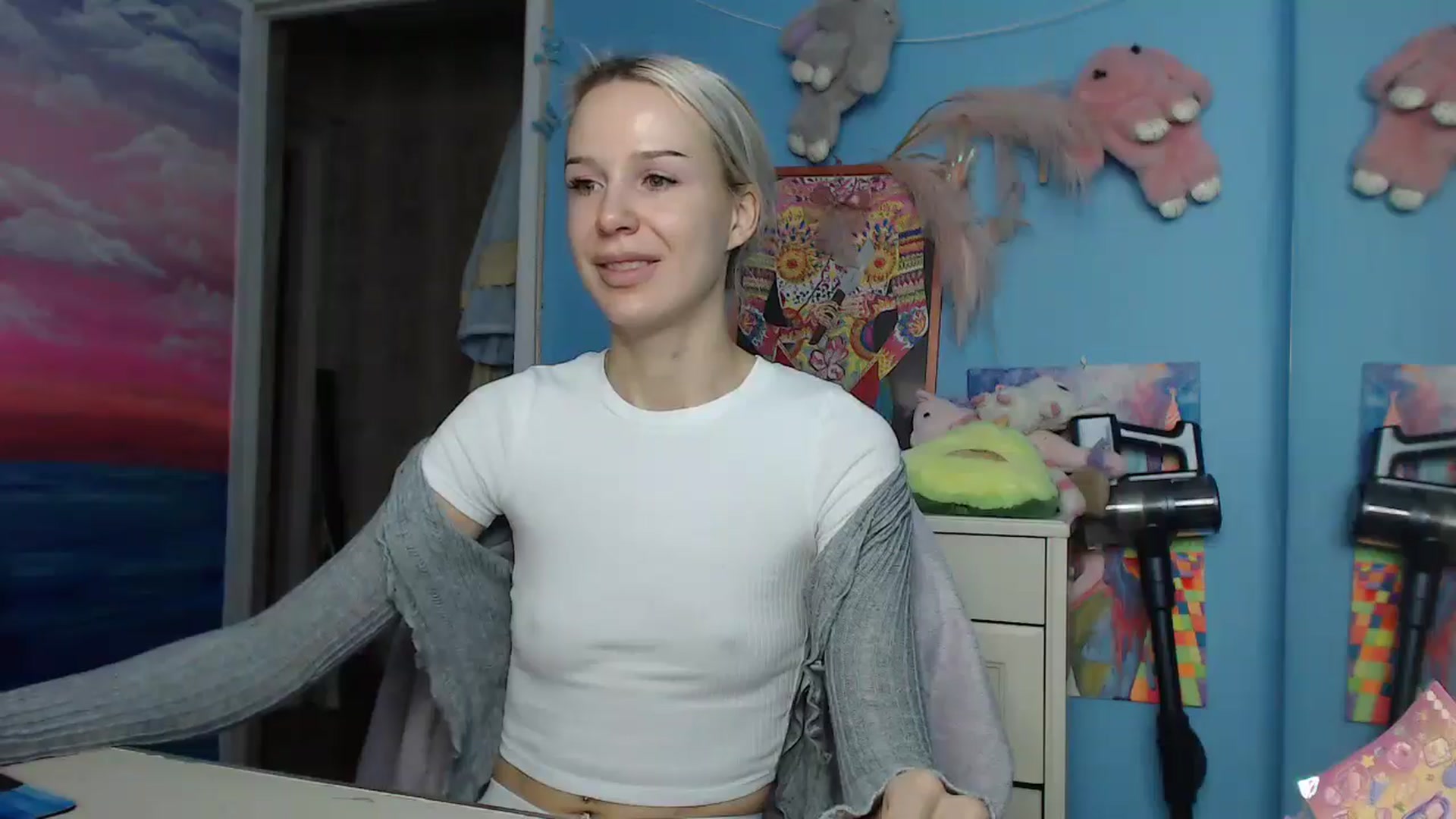 Gallery image thumbnail from Malina_kitty's myfreecams stream on, 05/27/2025, 04:55 image 10 of 20
