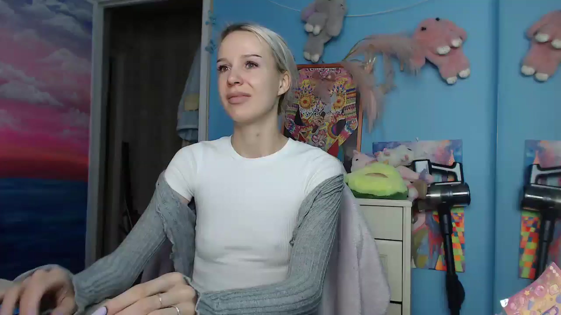 Gallery image thumbnail from Malina_kitty's myfreecams stream on, 05/27/2025, 04:55 image 2 of 20
