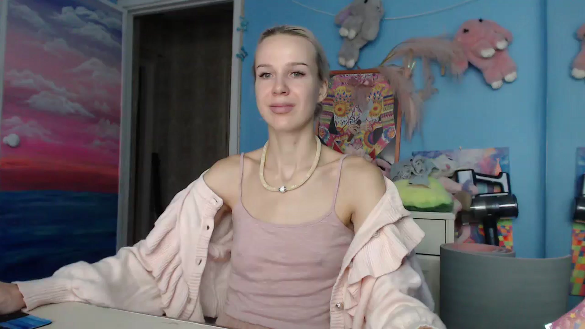Gallery image thumbnail from Malina_kitty's myfreecams stream on, 05/28/2025, 04:06 image 5 of 20