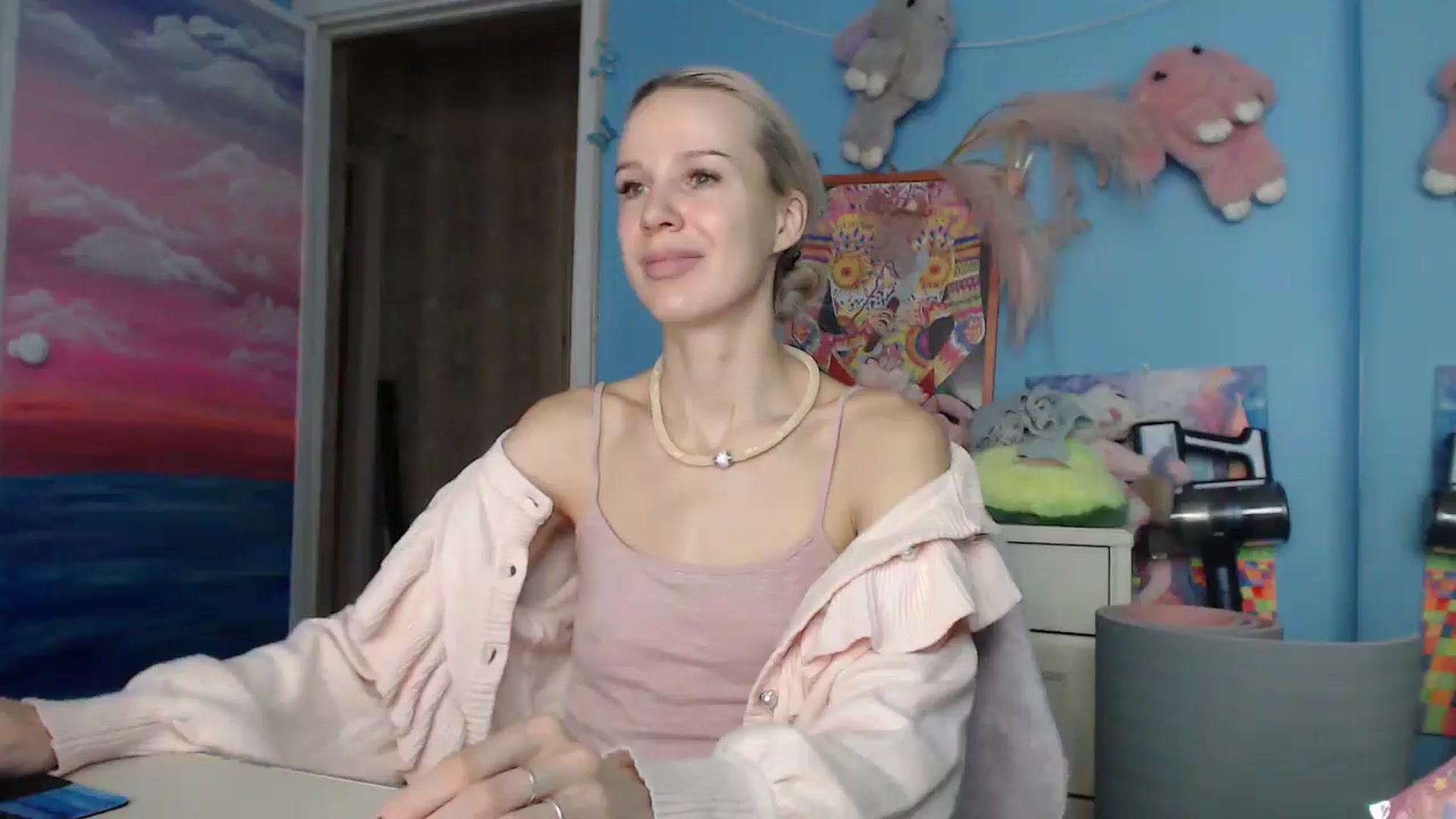 Gallery image thumbnail from Malina_kitty's myfreecams stream on, 05/28/2025, 04:06 image 7 of 20