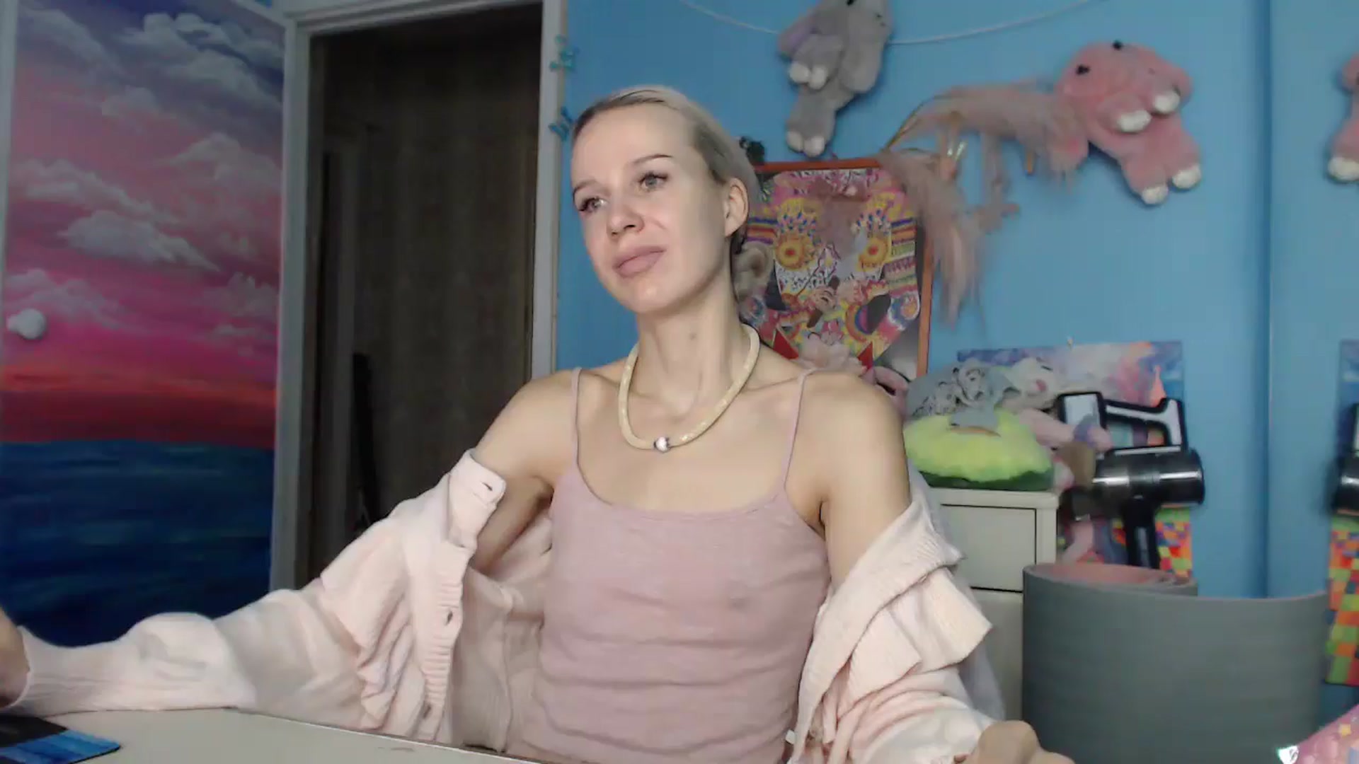Gallery image thumbnail from Malina_kitty's myfreecams stream on, 05/28/2025, 04:06 image 19 of 20