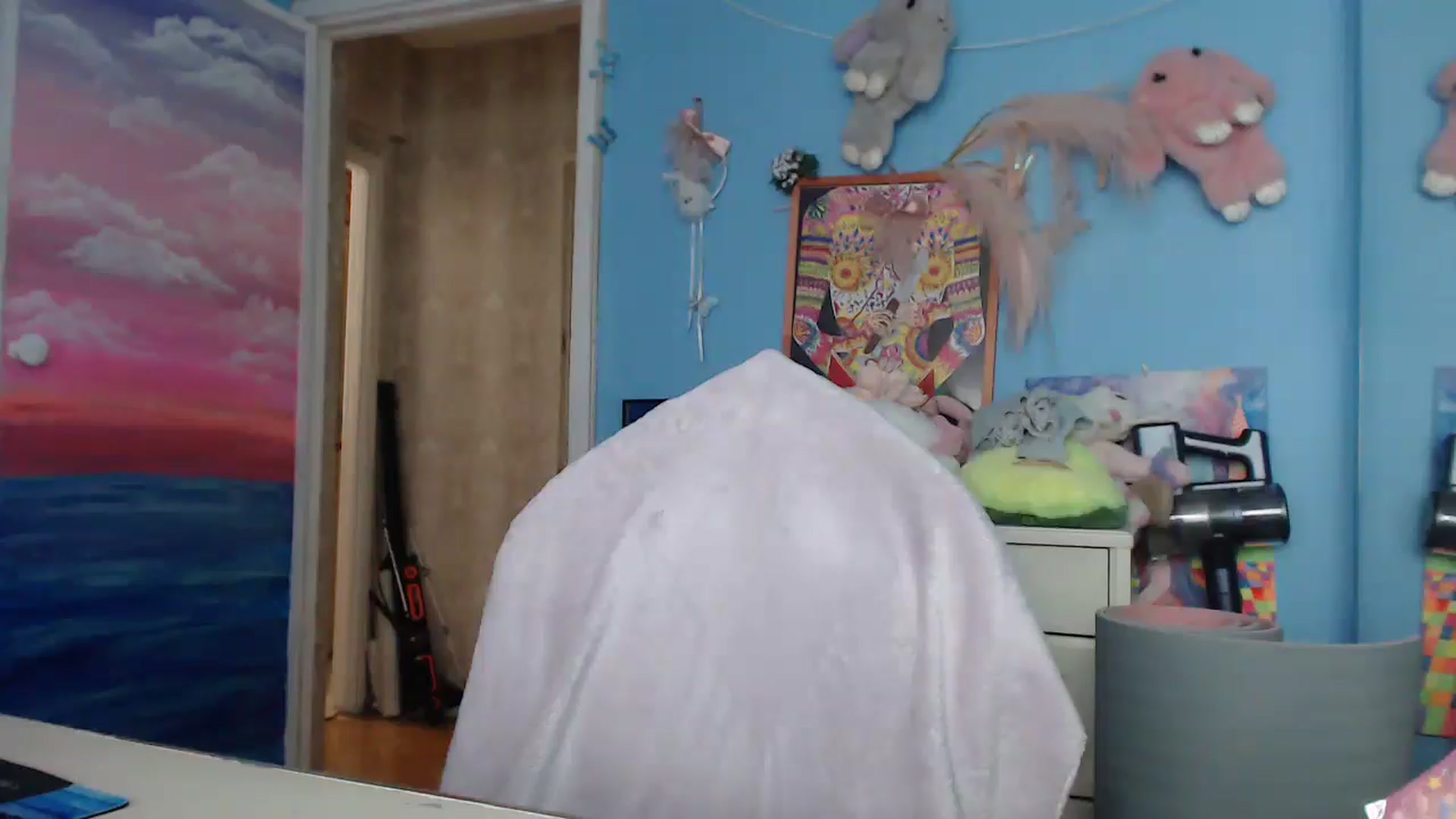Gallery image thumbnail from Malina_kitty's myfreecams stream on, 05/28/2025, 04:06 image 3 of 20
