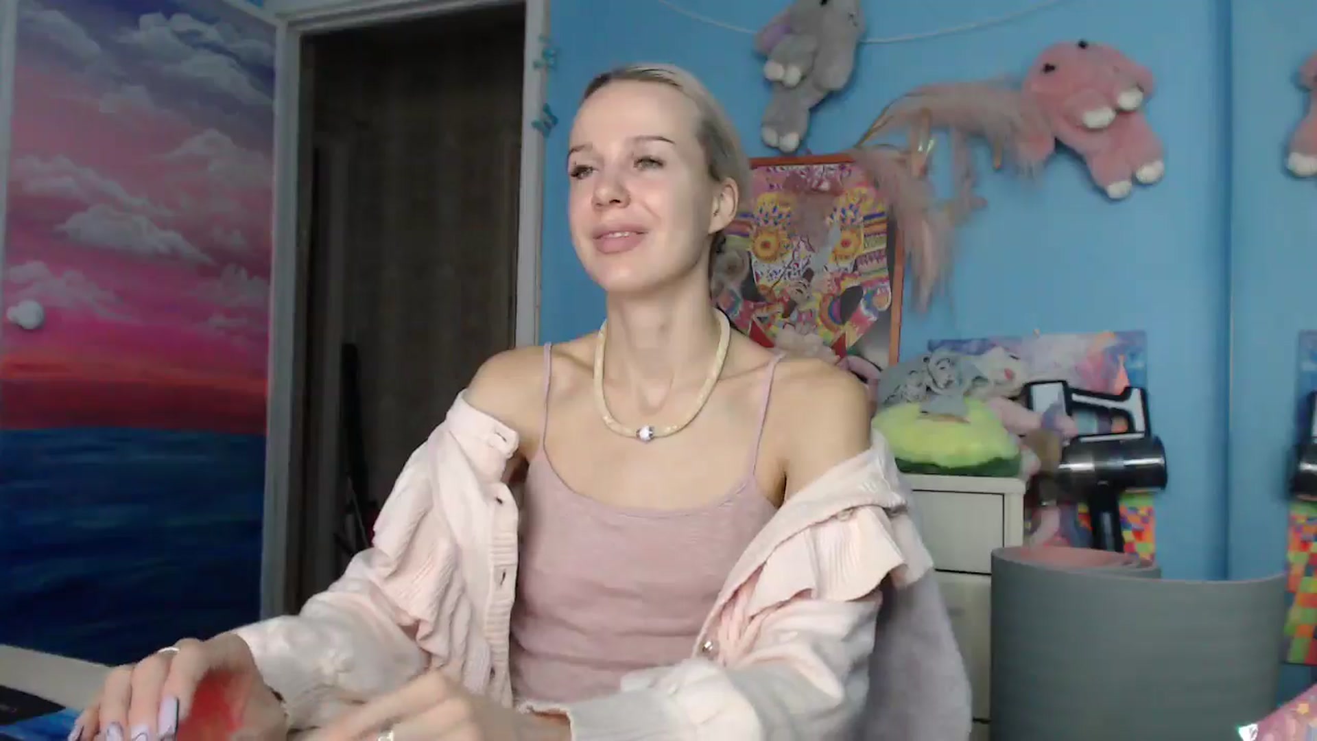 Gallery image thumbnail from Malina_kitty's myfreecams stream on, 05/28/2025, 04:06 image 11 of 20