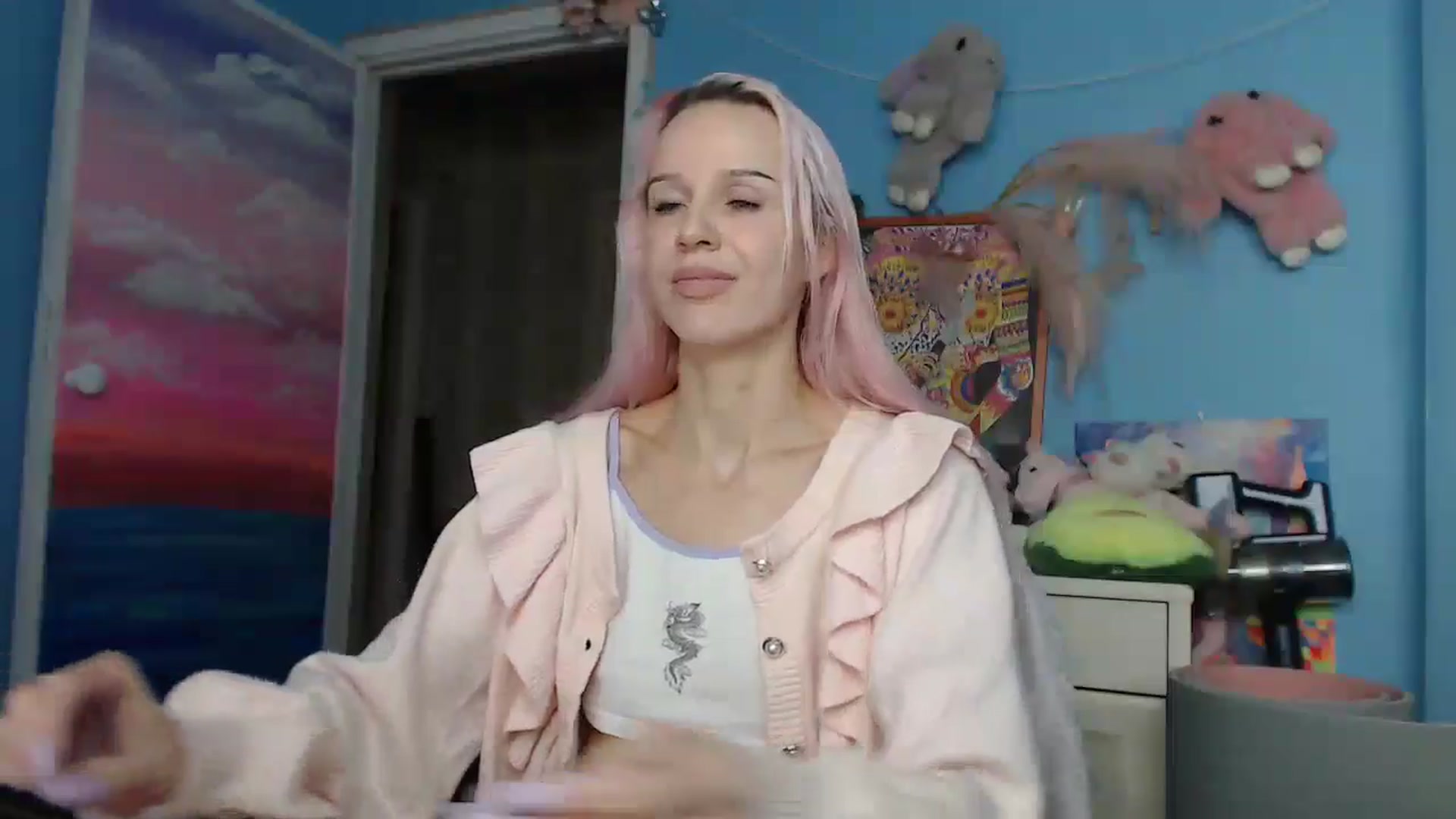 Gallery image thumbnail from Malina_kitty's myfreecams stream on, 05/30/2025, 05:17 image 15 of 20