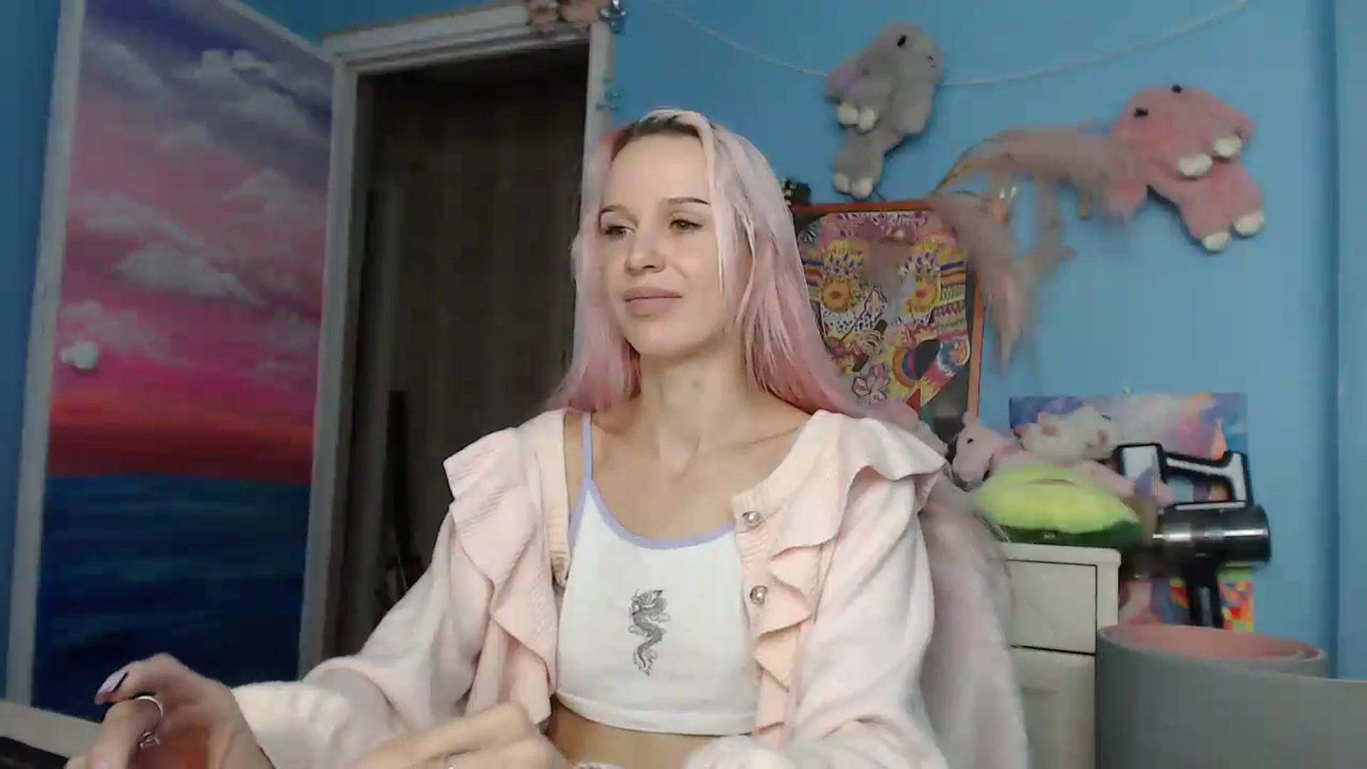 Gallery image thumbnail from Malina_kitty's myfreecams stream on, 05/30/2025, 05:17 image 18 of 20
