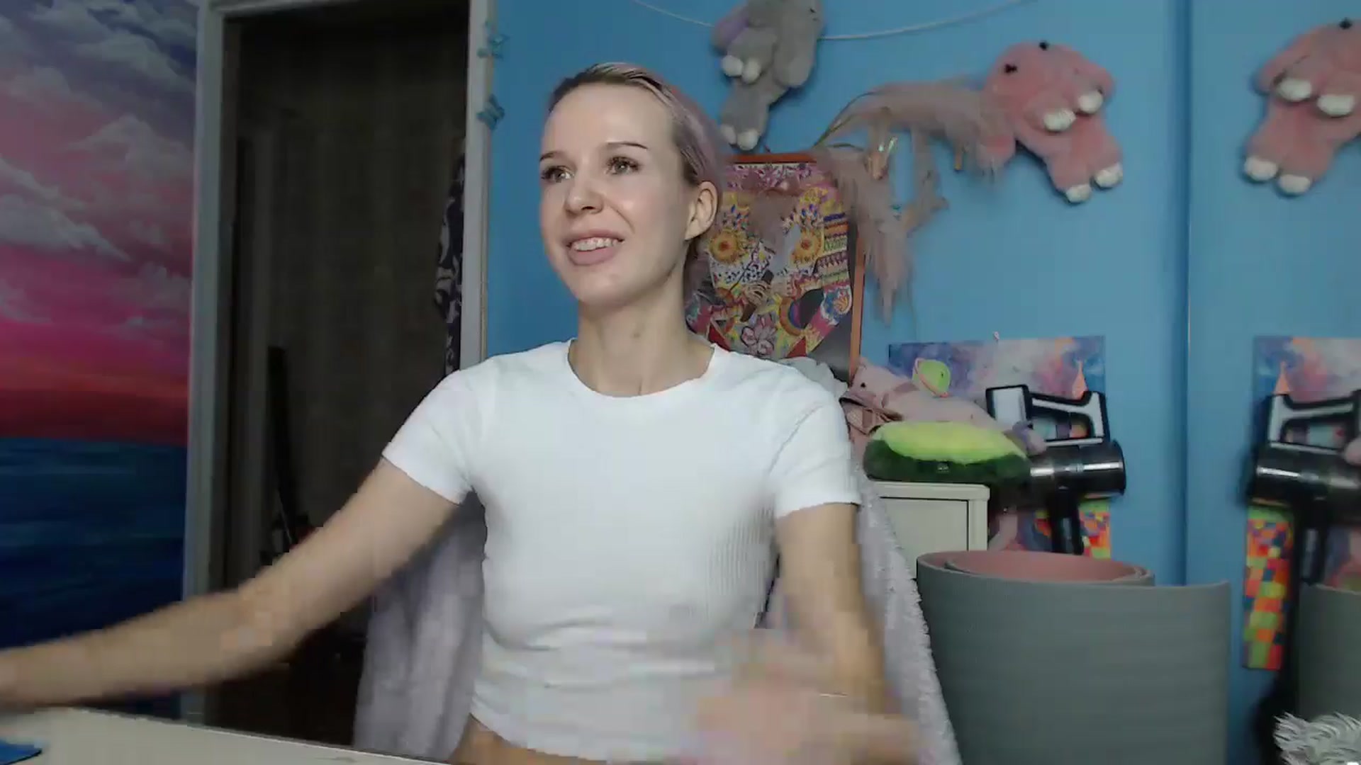 Gallery image thumbnail from Malina_kitty's myfreecams stream on, 06/01/2025, 05:12 image 19 of 20