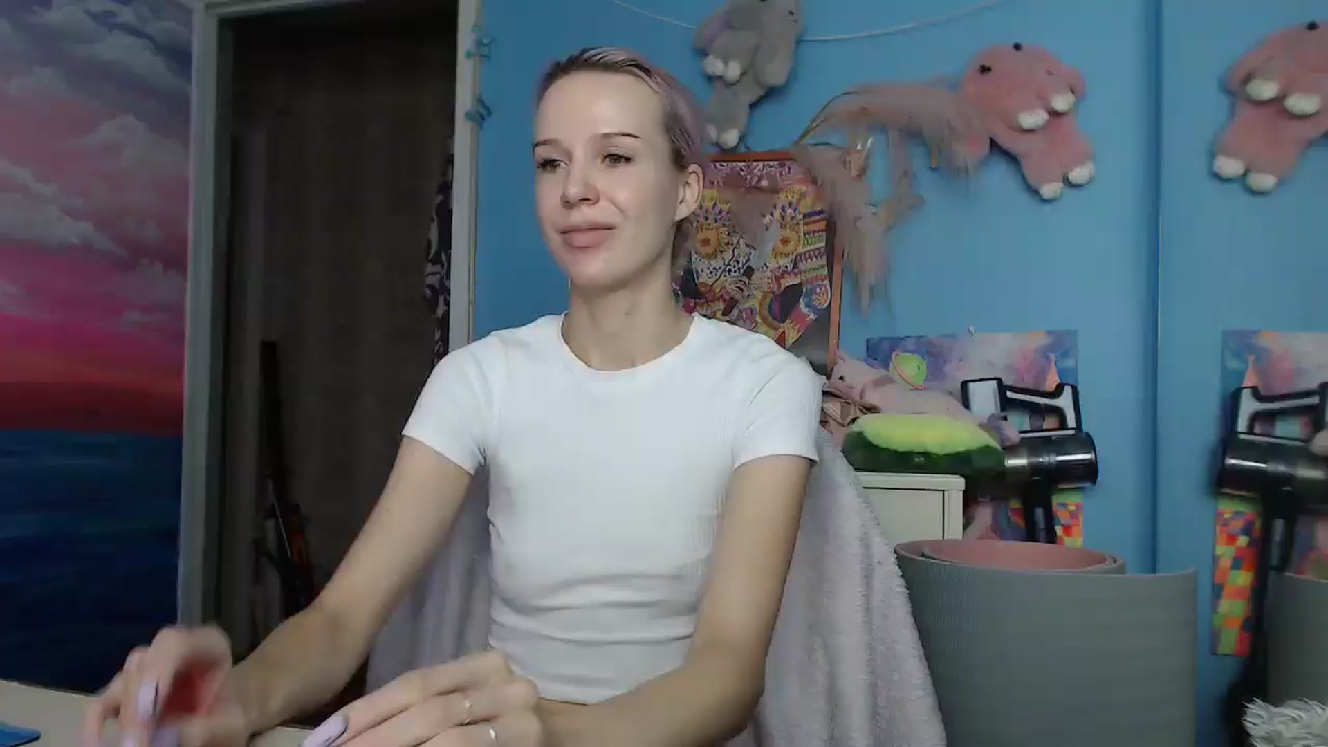 Gallery image thumbnail from Malina_kitty's myfreecams stream on, 06/01/2025, 05:12 image 1 of 20