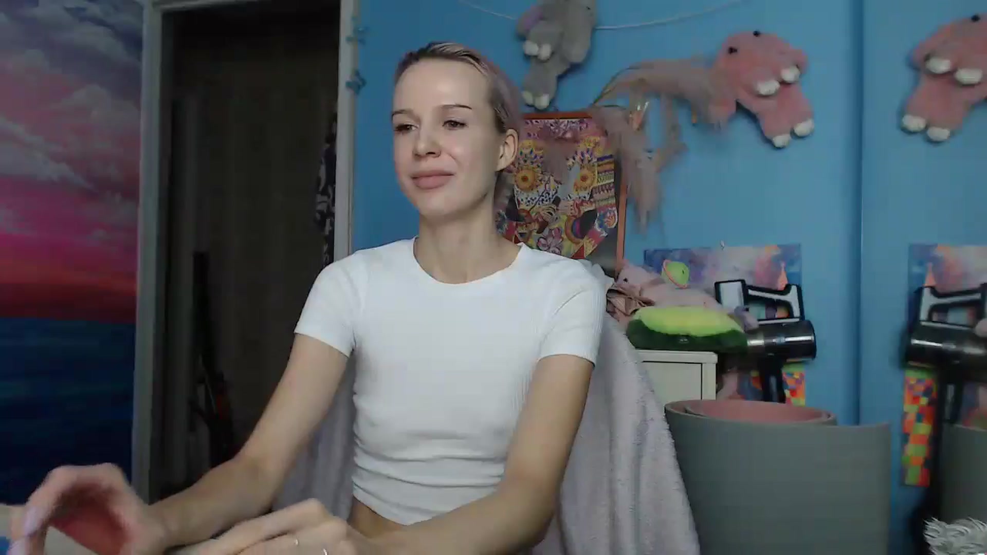Gallery image thumbnail from Malina_kitty's myfreecams stream on, 06/01/2025, 05:12 image 7 of 20