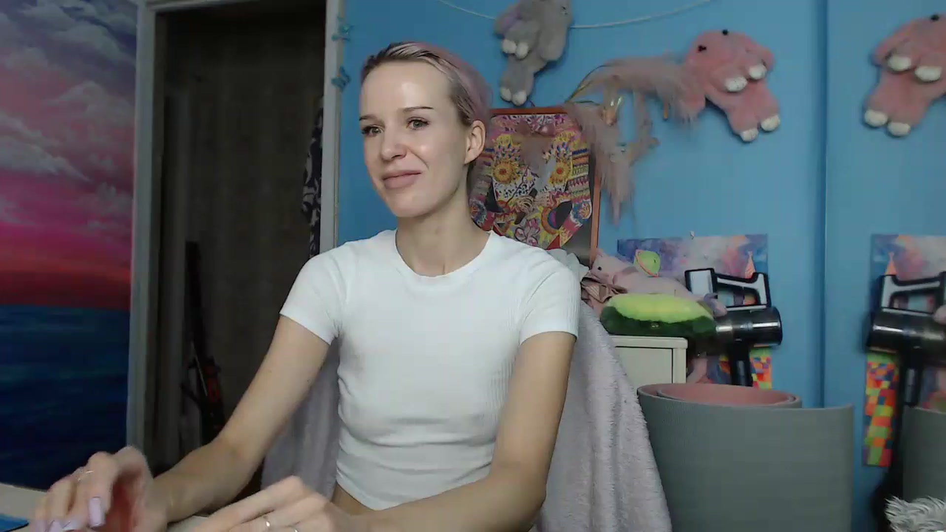 Gallery image thumbnail from Malina_kitty's myfreecams stream on, 06/01/2025, 05:12 image 5 of 20