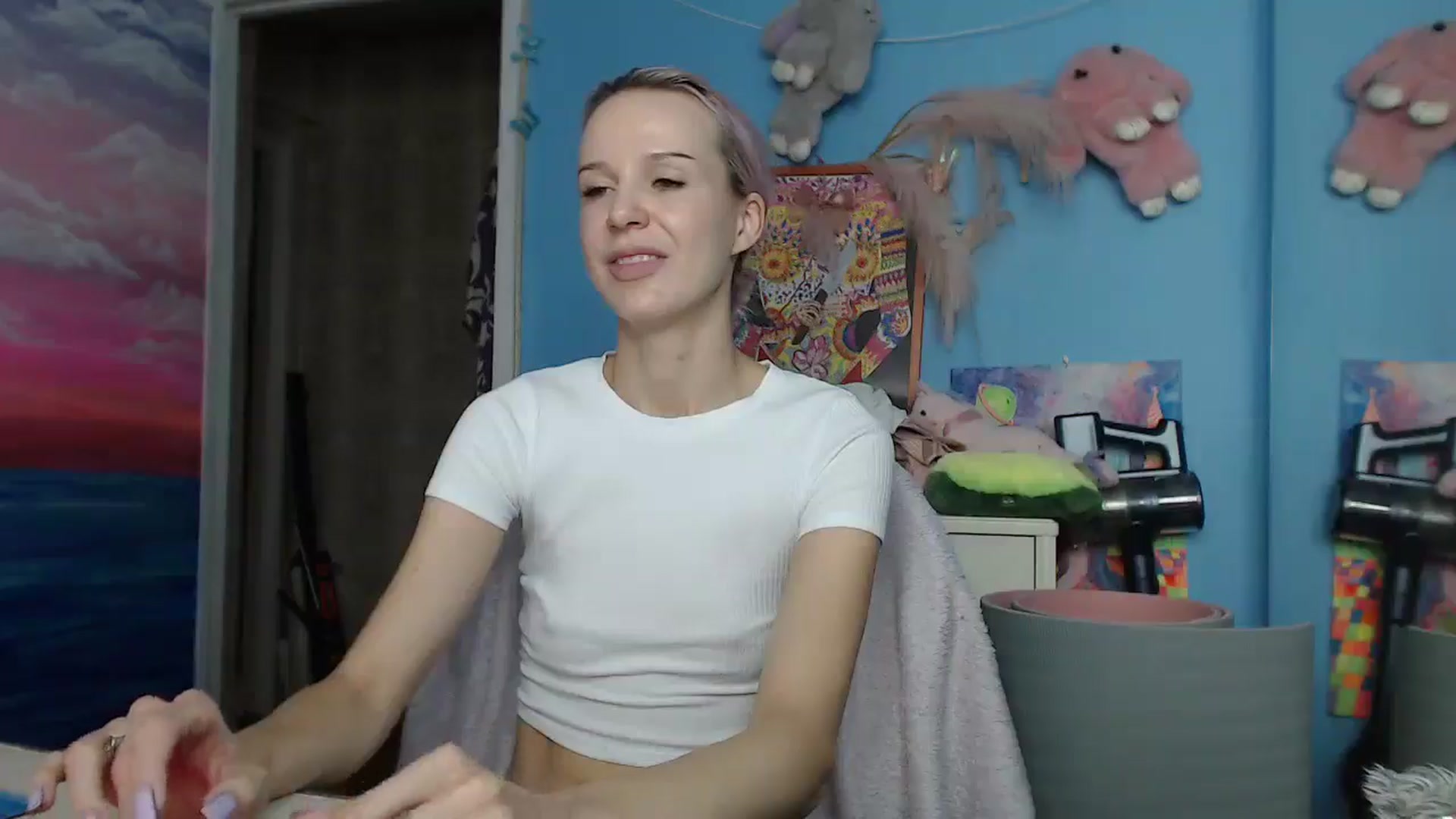 Gallery image thumbnail from Malina_kitty's myfreecams stream on, 06/01/2025, 05:12 image 8 of 20