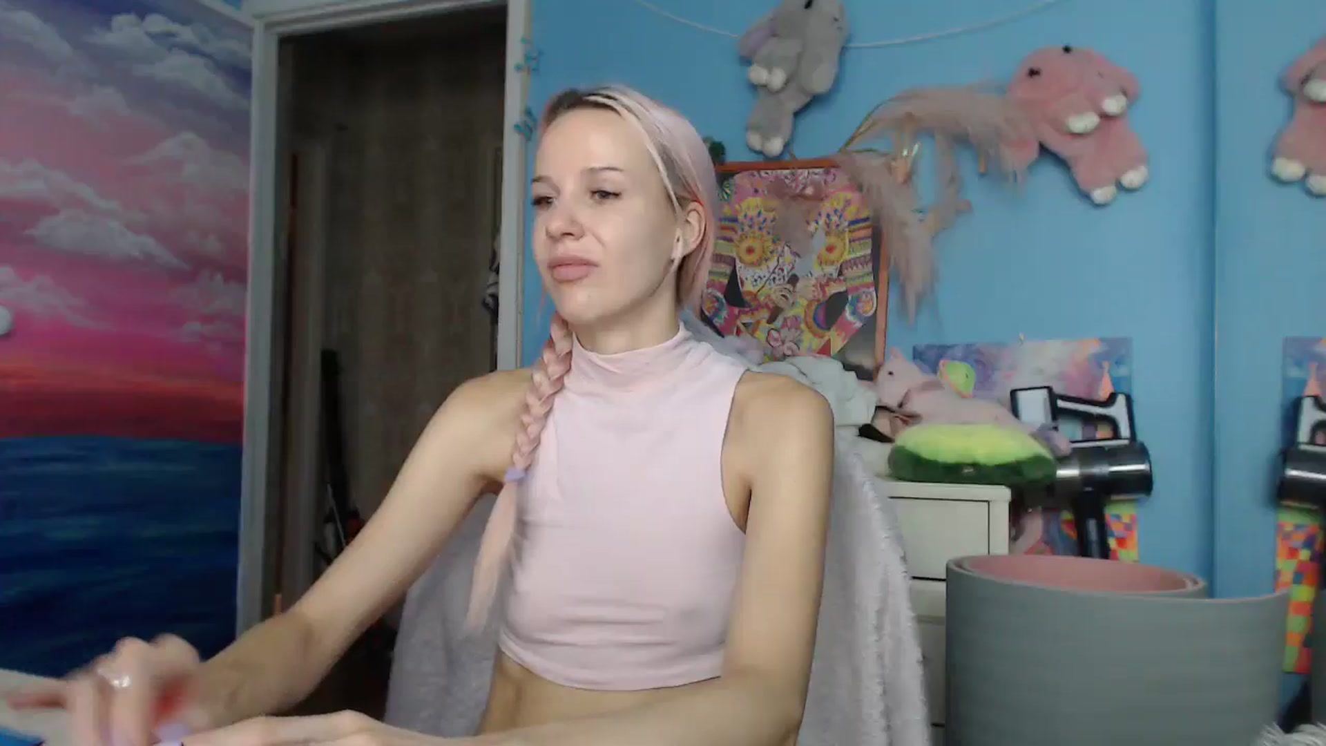 Gallery image thumbnail from Malina_kitty's myfreecams stream on, 06/02/2025, 05:01 image 2 of 20