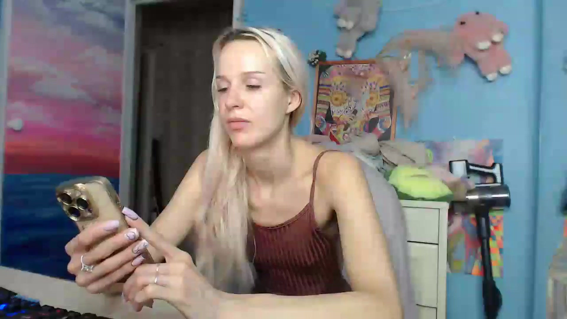 Gallery image thumbnail from Malina_kitty's myfreecams stream on, 06/05/2025, 04:33 image 14 of 20