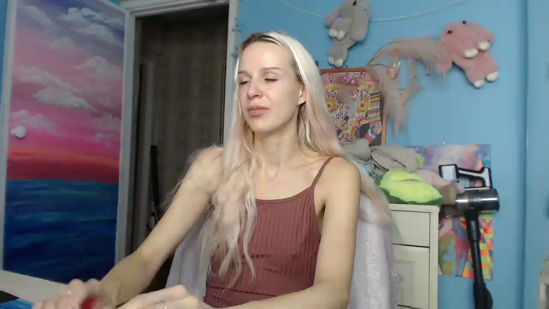 Gallery image thumbnail from Malina_kitty's myfreecams stream on, 06/05/2025, 04:33 image 2 of 20