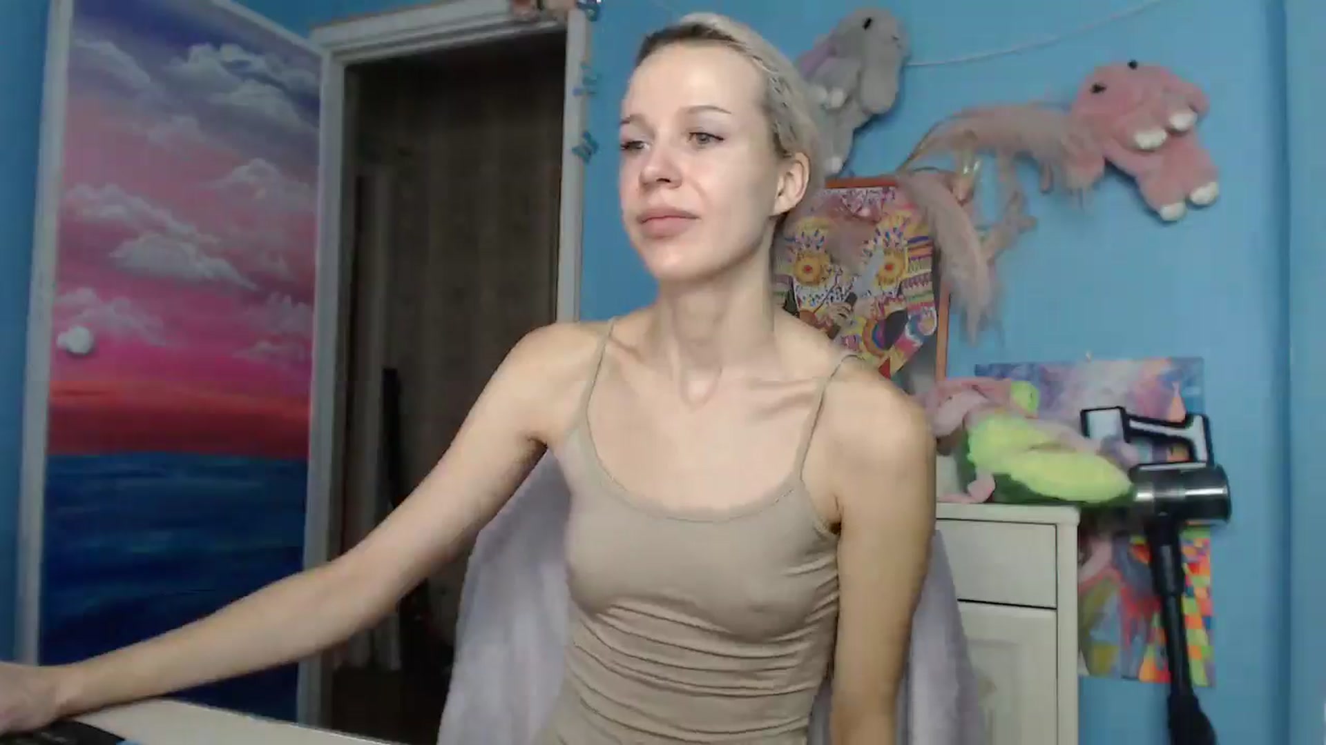 Gallery image thumbnail from Malina_kitty's myfreecams stream on, 06/06/2025, 03:51 image 5 of 20