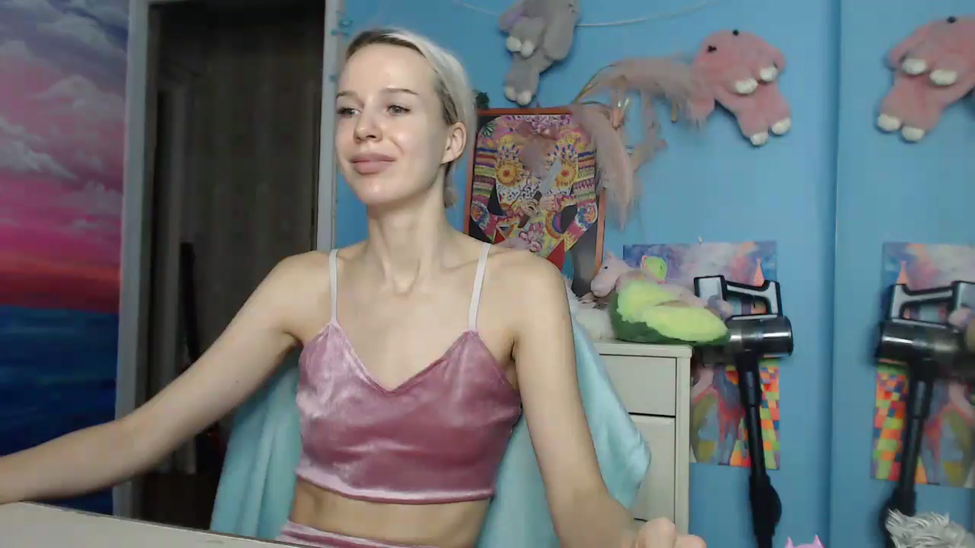 Gallery image thumbnail from Malina_kitty's myfreecams stream on, 06/07/2025, 04:07 image 7 of 20