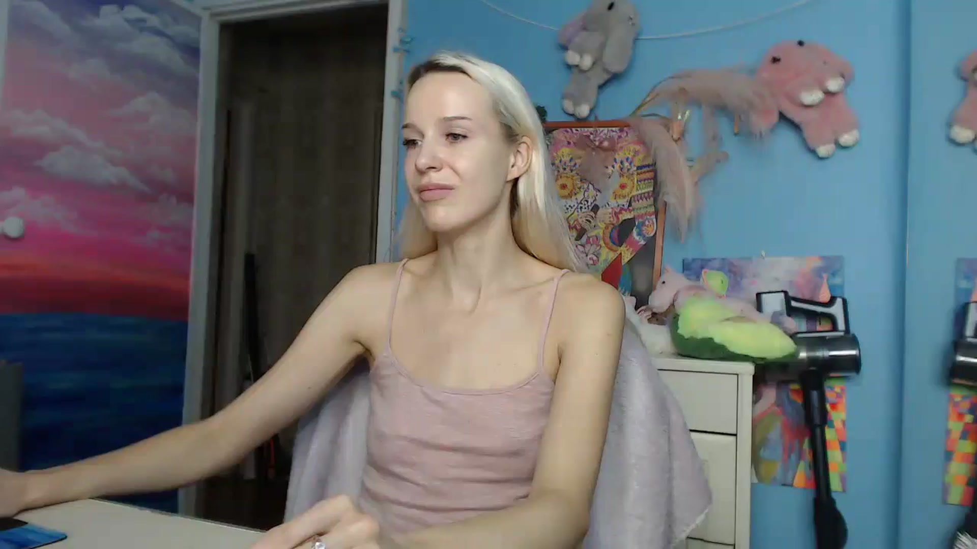 Gallery image thumbnail from Malina_kitty's myfreecams stream on, 06/08/2025, 05:52 image 2 of 20