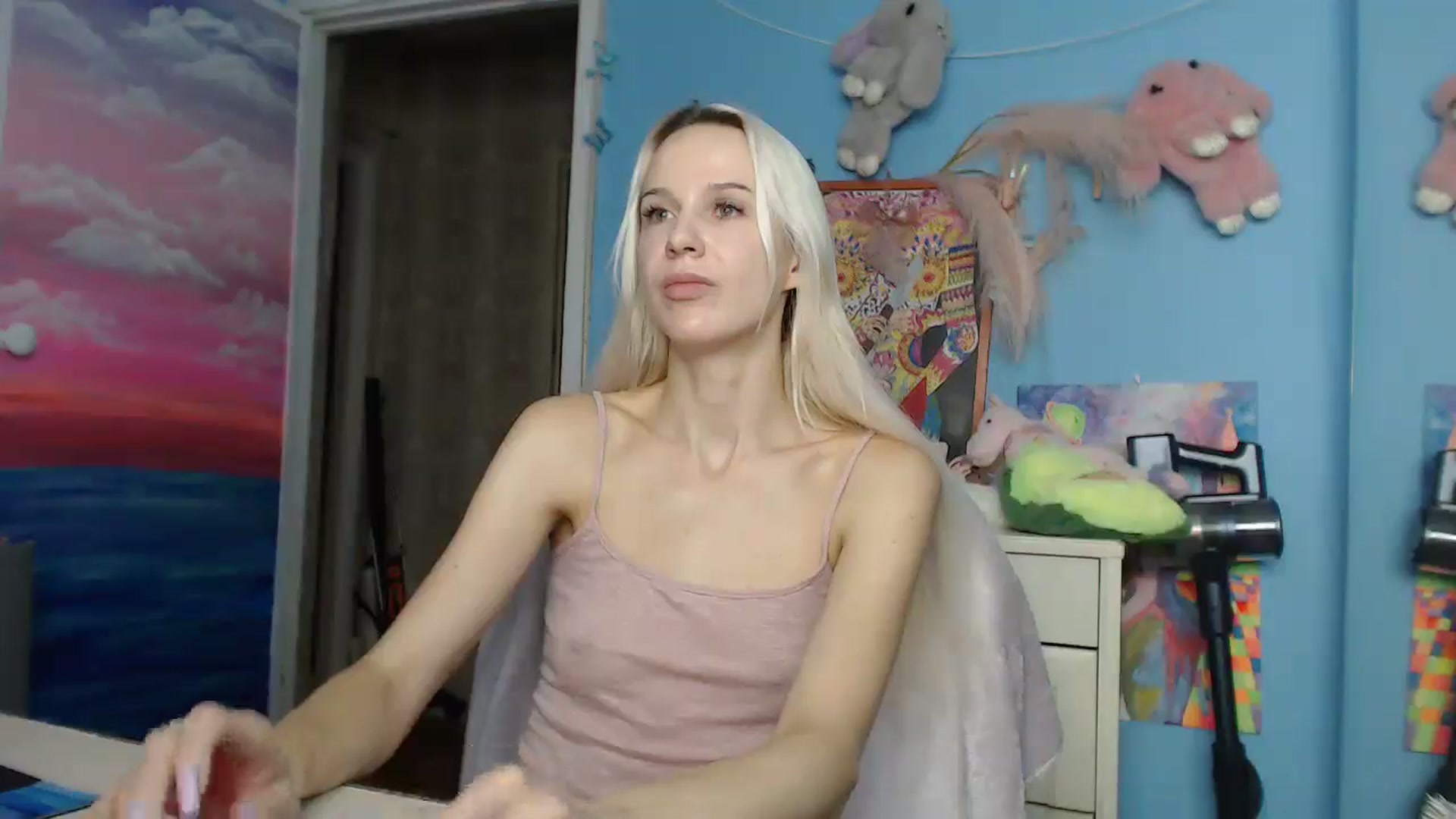 Gallery image thumbnail from Malina_kitty's myfreecams stream on, 06/08/2025, 05:52 image 15 of 20