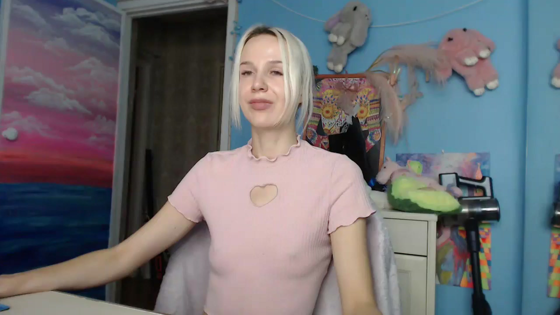 Gallery image thumbnail from Malina_kitty's myfreecams stream on, 06/11/2025, 05:16 image 15 of 20